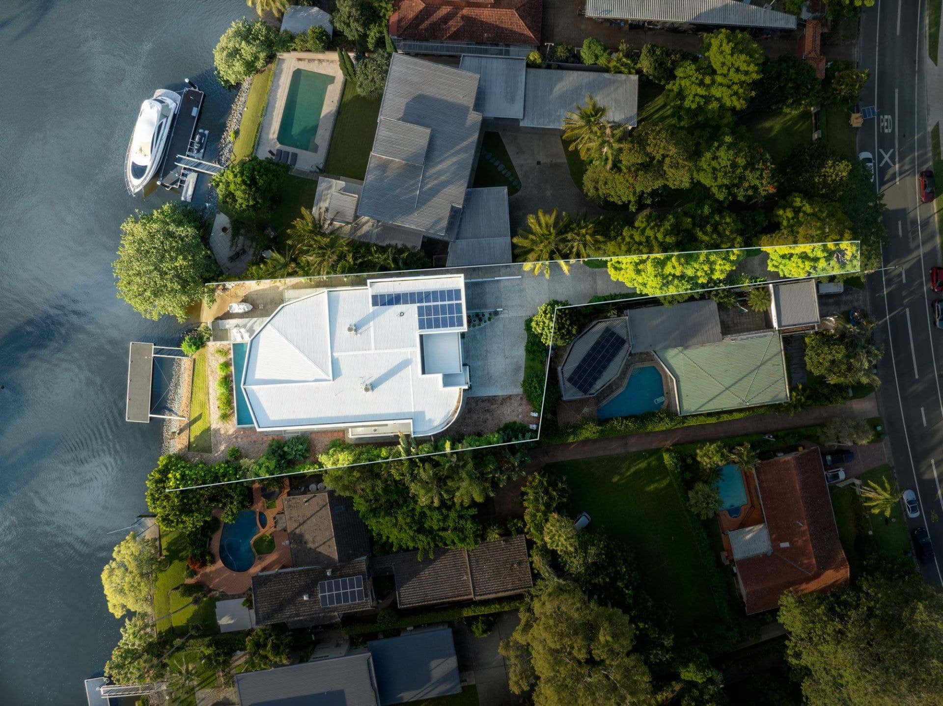 191 Monaco Street, Broadbeach Waters - Image 1