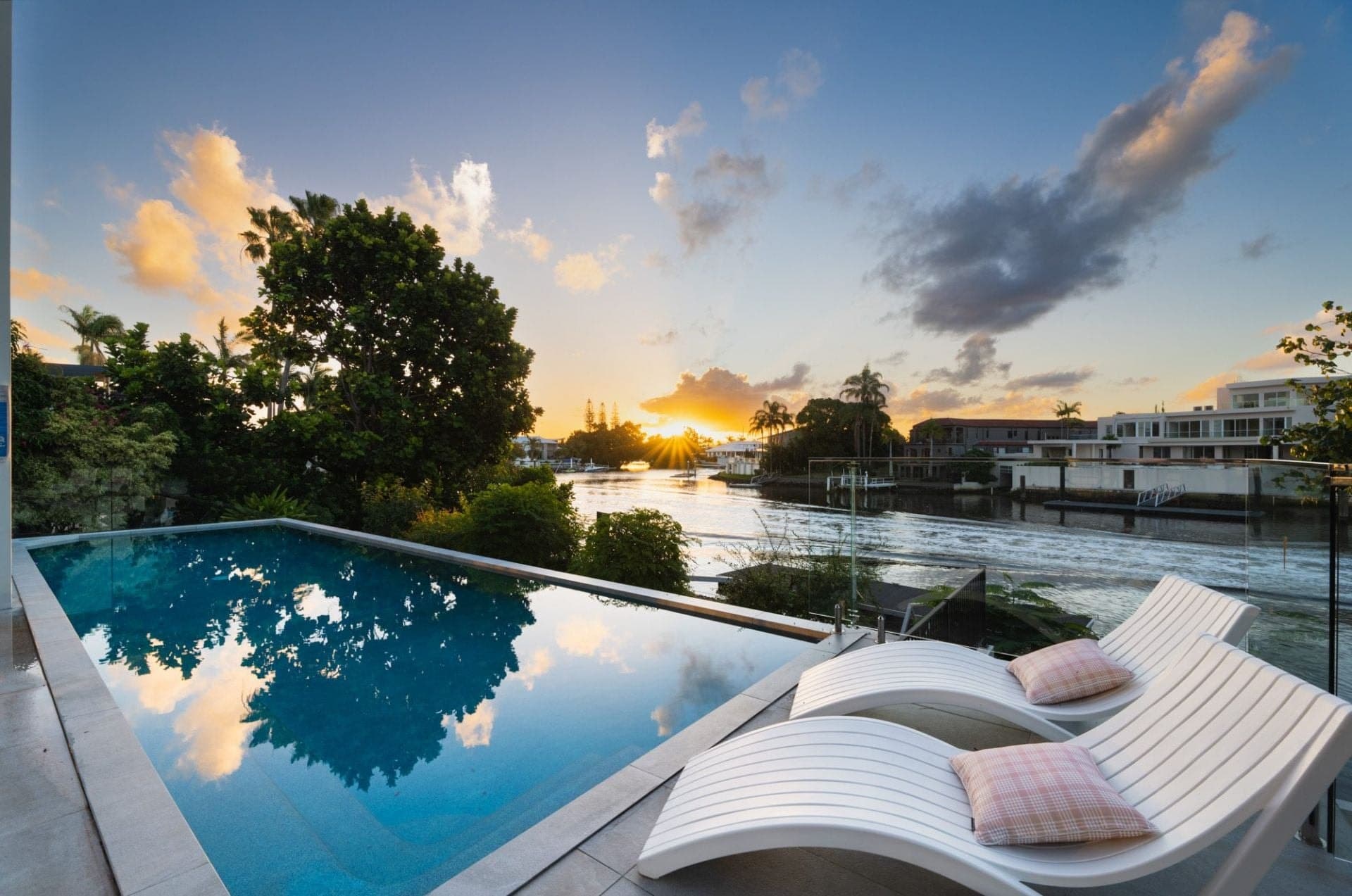191 Monaco Street, Broadbeach Waters - Thumbnail 4