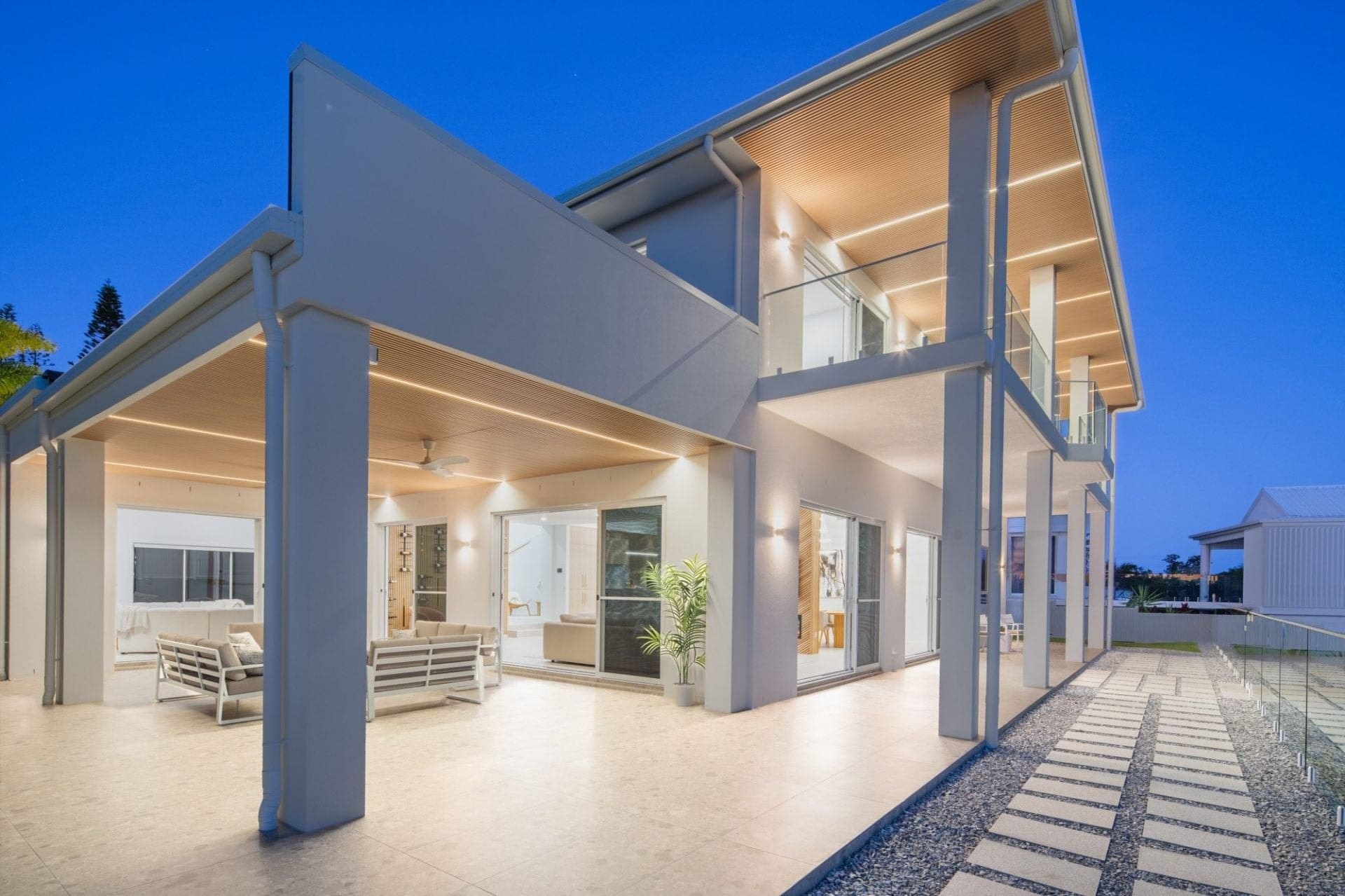 5716 Observation Crescent, Hope Island - Thumbnail 5