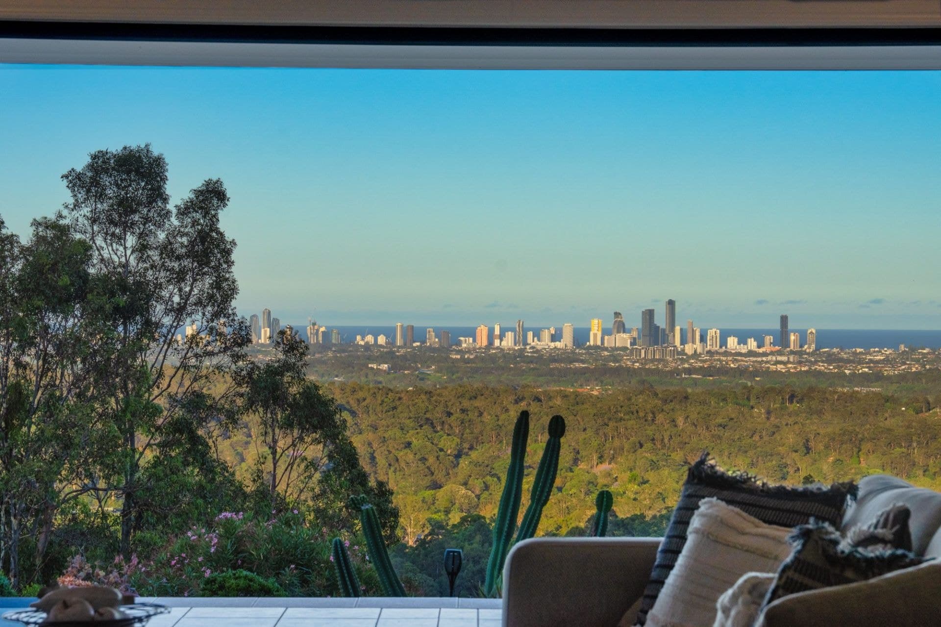 40 Coralcoast Drive, Tallai - Thumbnail 4