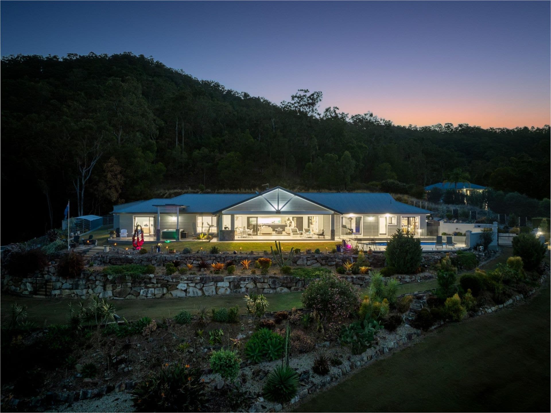 40 Coralcoast Drive, Tallai - Thumbnail 5