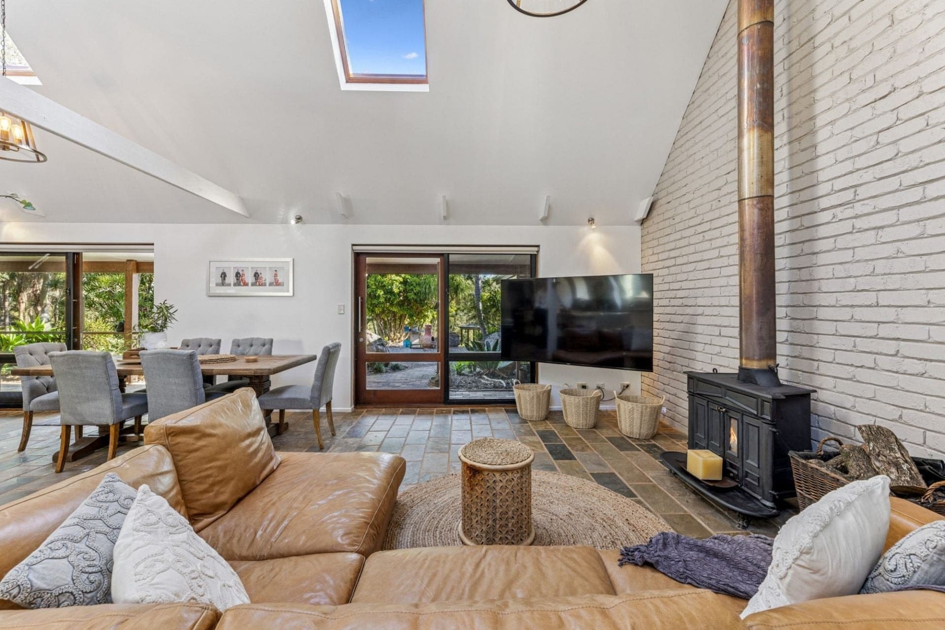 102 Currey Road, Wongawallan - Thumbnail 7