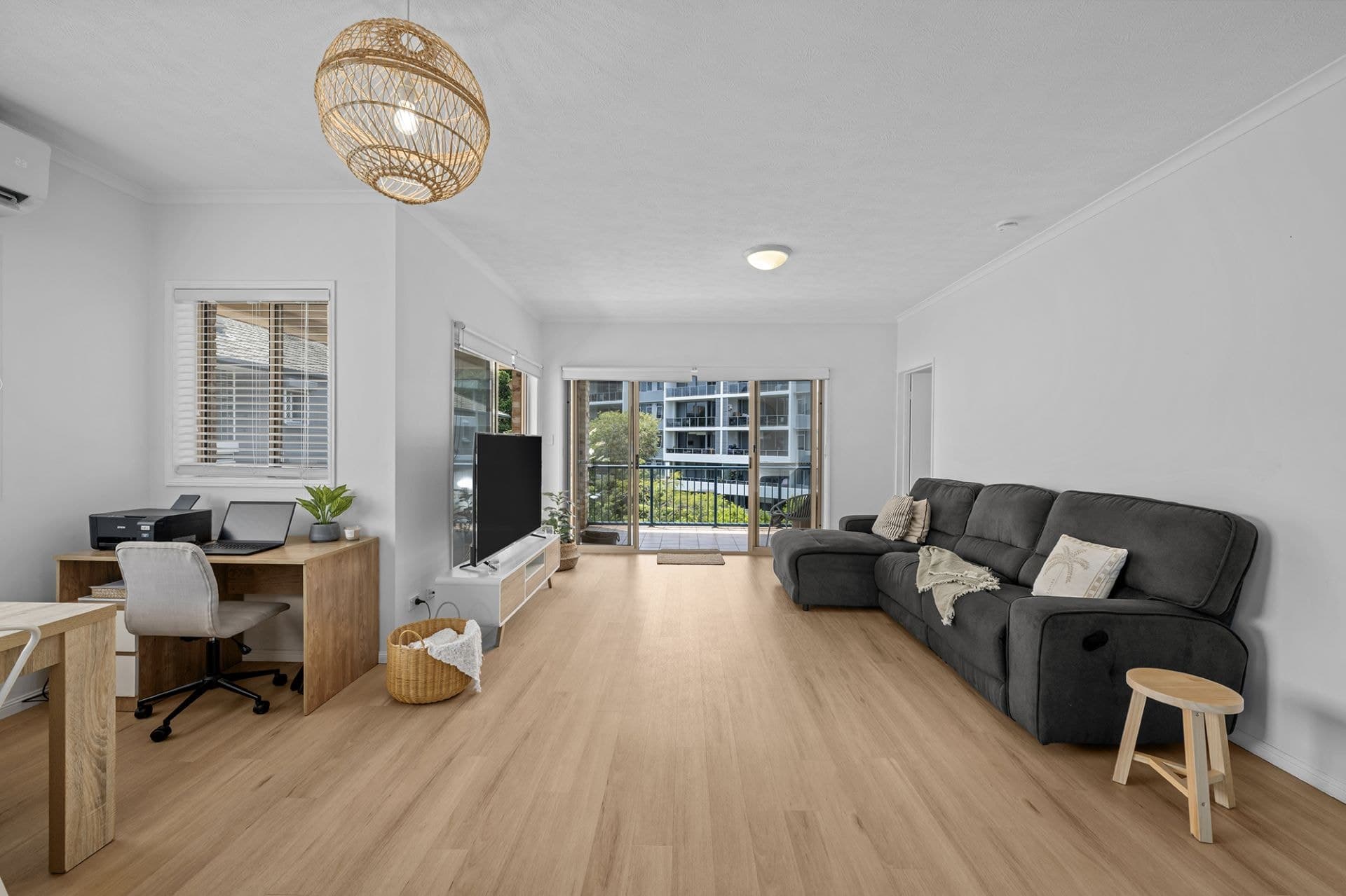 10/47 Bauer Street, Southport - Thumbnail 3