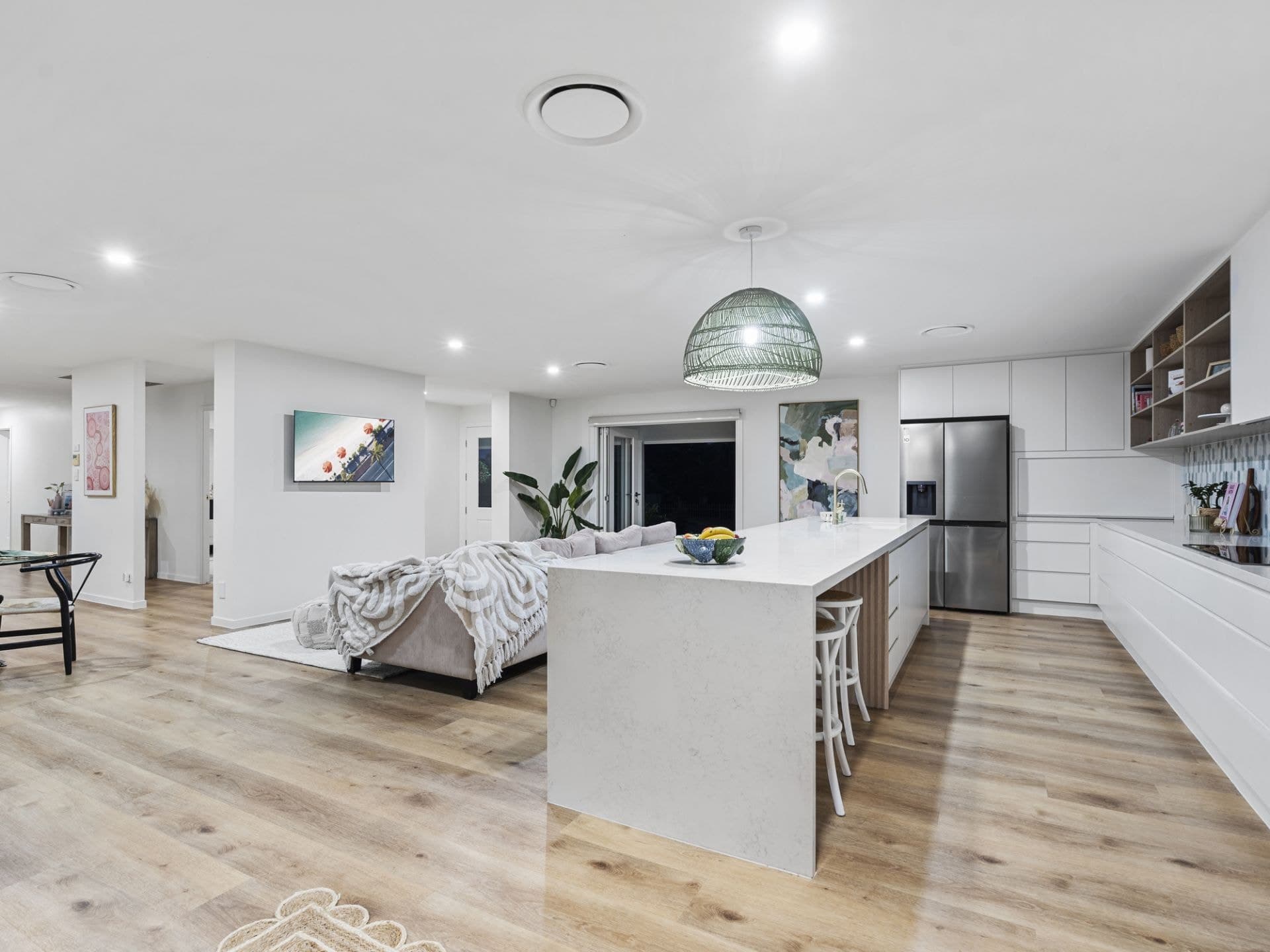 30 Rivertree Avenue, Helensvale - Thumbnail 8
