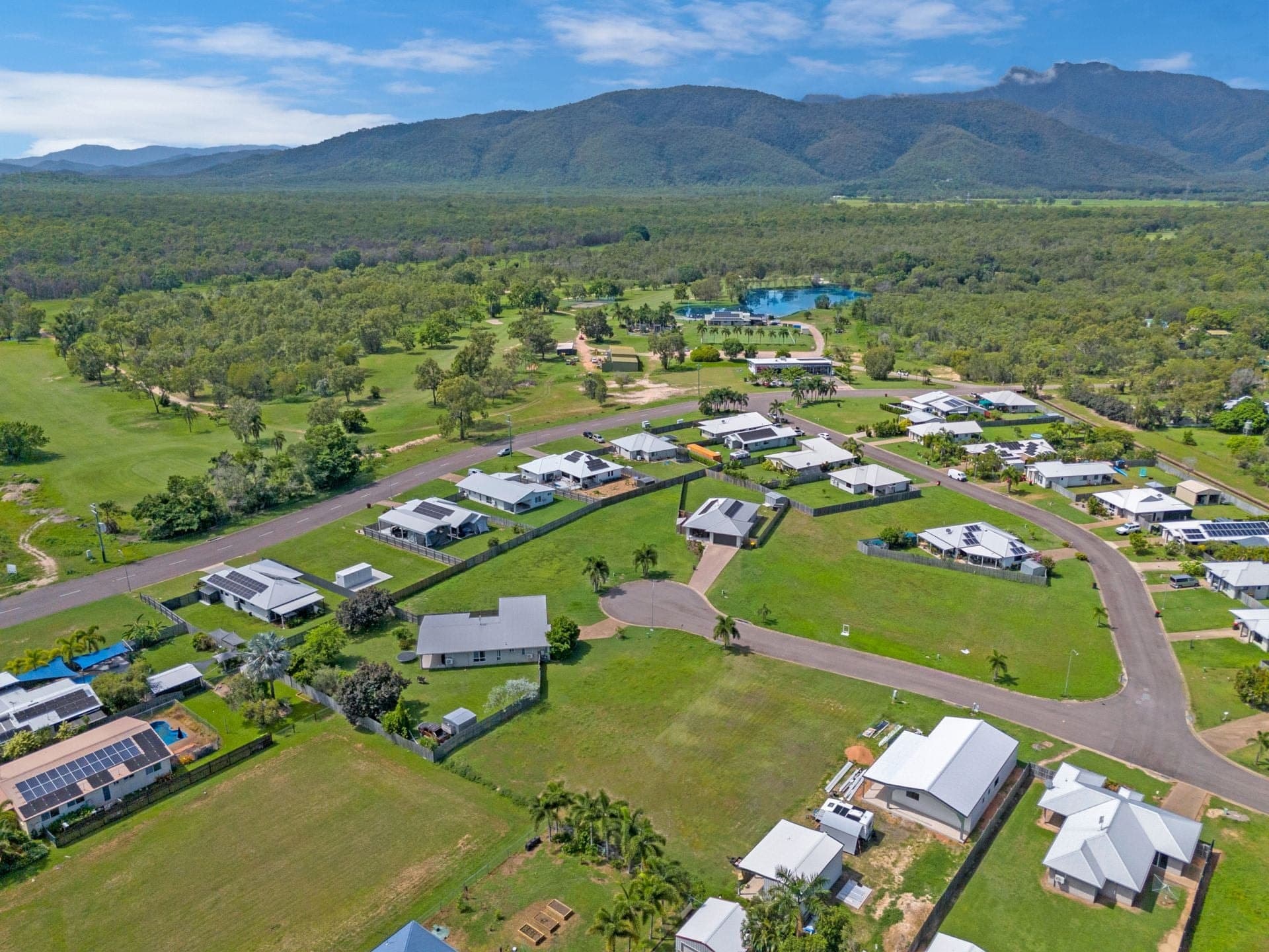 21/129 Mystic Avenue, Balgal Beach - Image 1