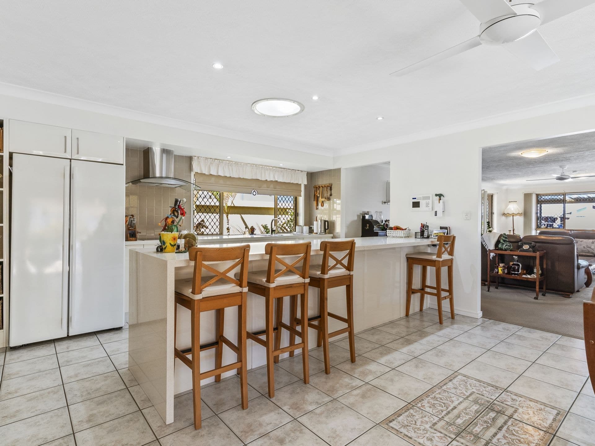 60 Lae Drive, Runaway Bay - Thumbnail 8