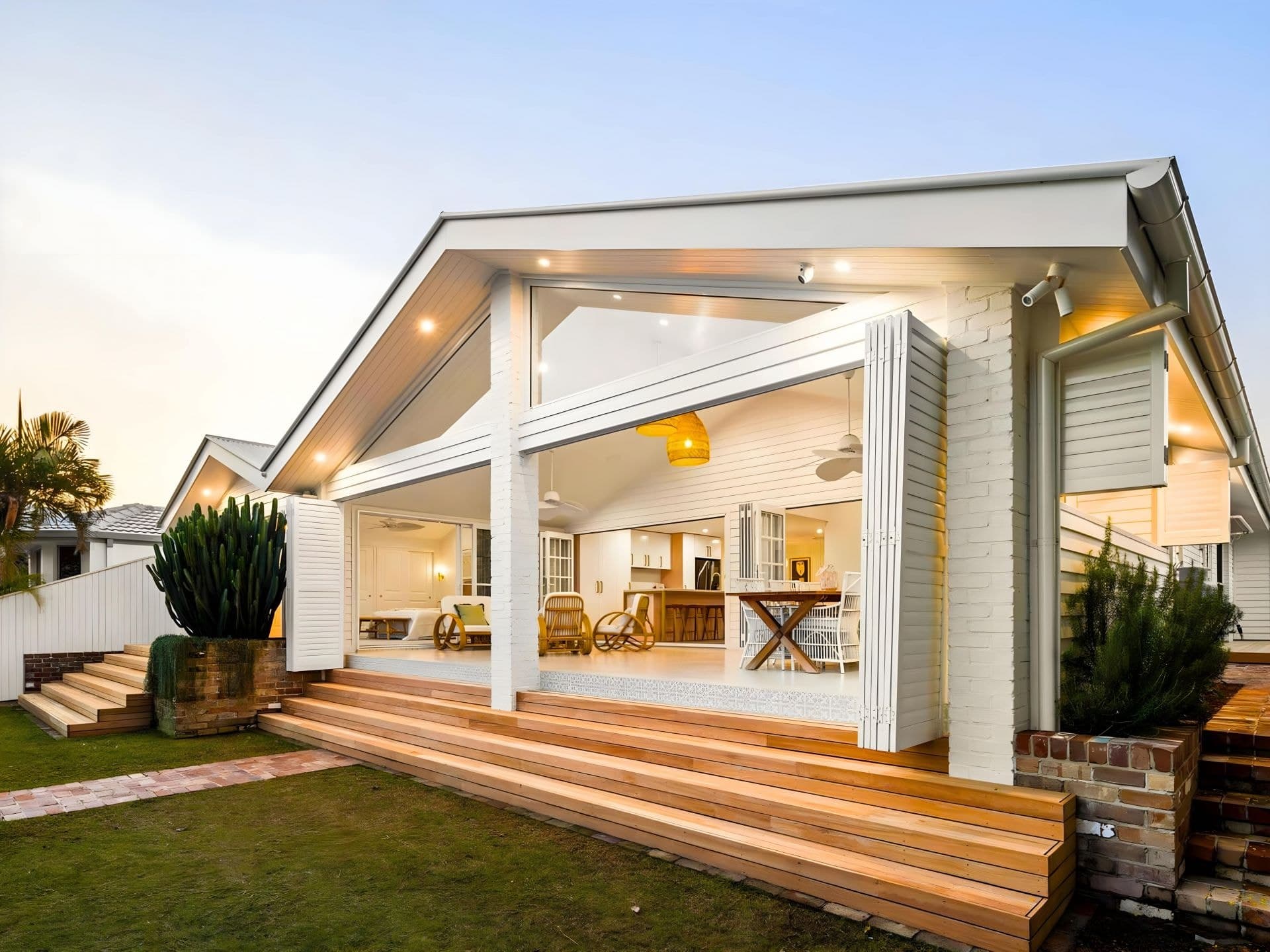 24 Driver Court, Mermaid Waters - Image 1