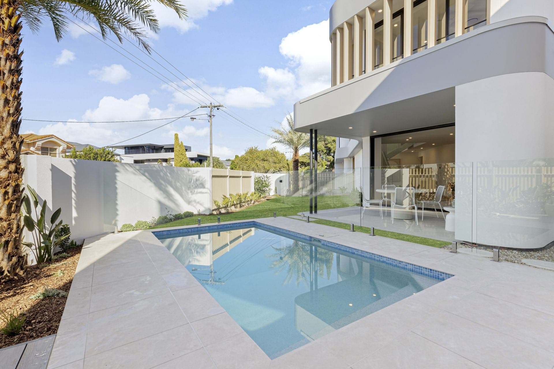 73 Amalfi Drive, Isle Of Capri - Thumbnail 7
