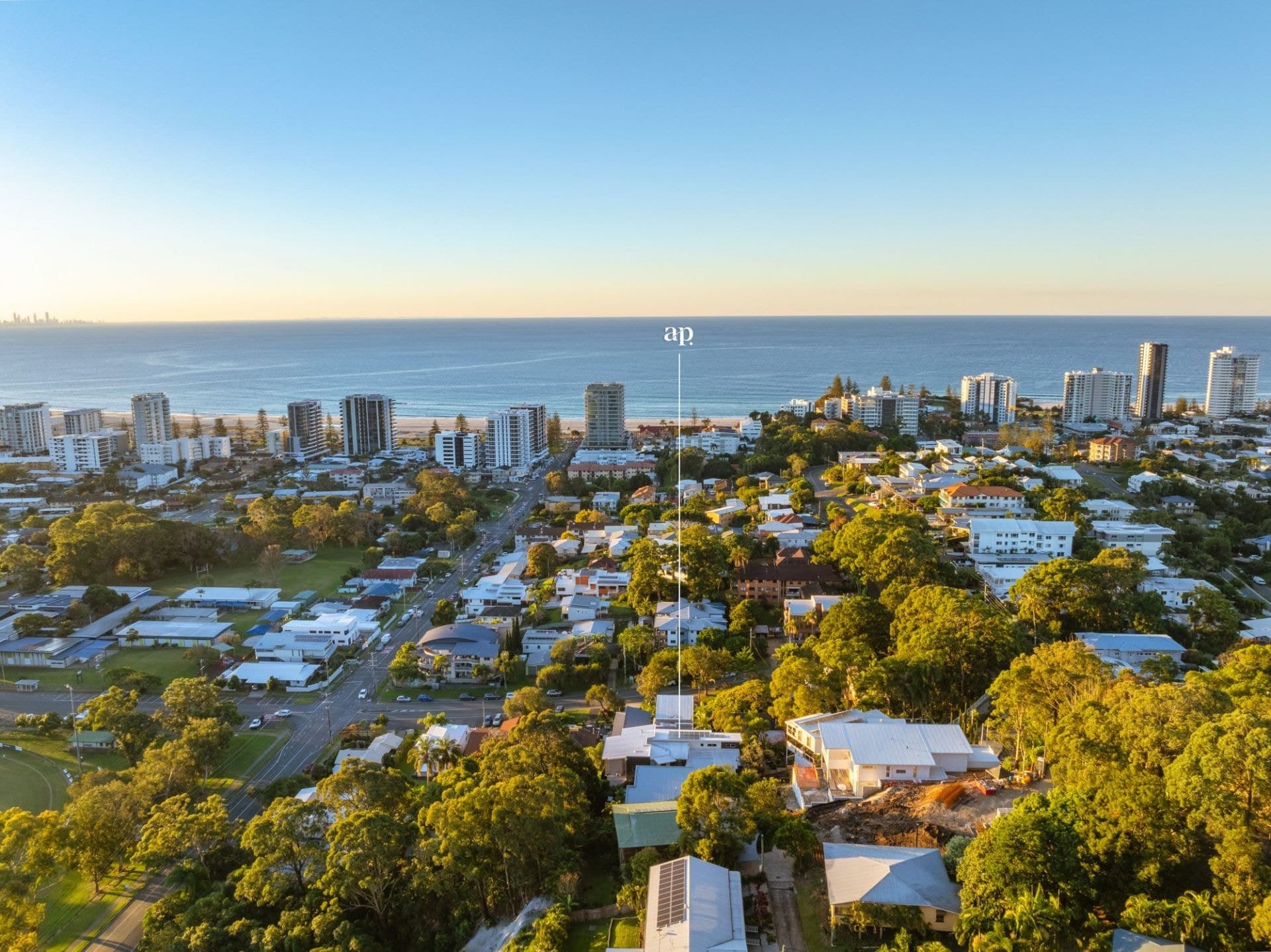 61 Rutledge Street, Coolangatta - Image 1