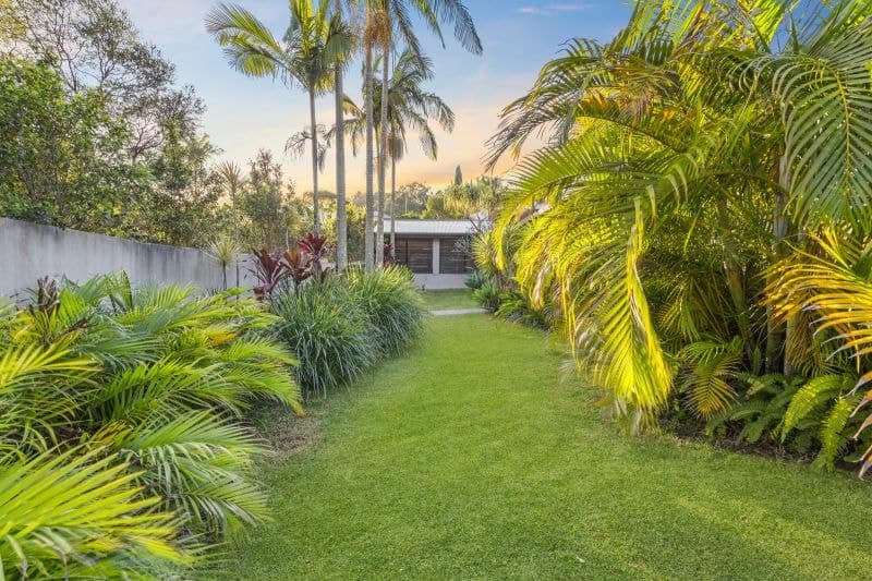 14 Taperell Drive, Tugun - Thumbnail 8