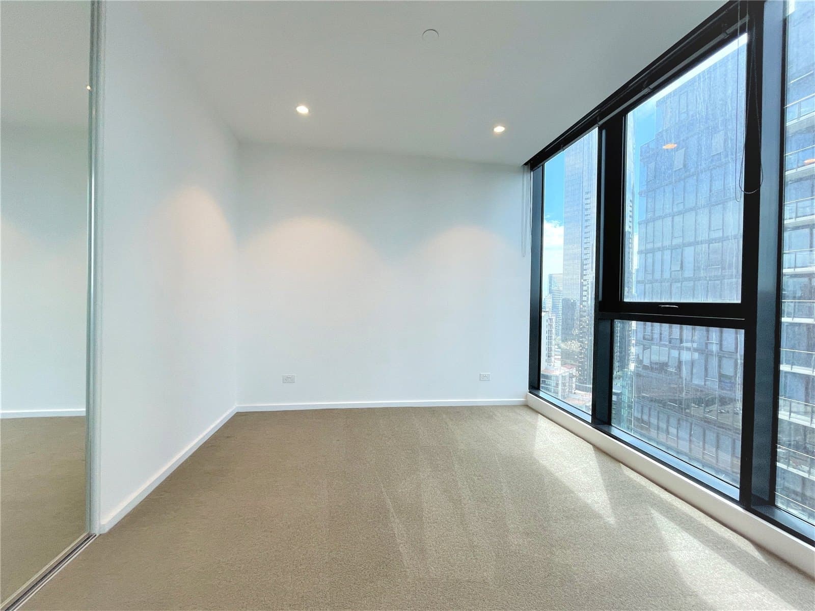 2911/1 Balston Street, Southbank - Thumbnail 7