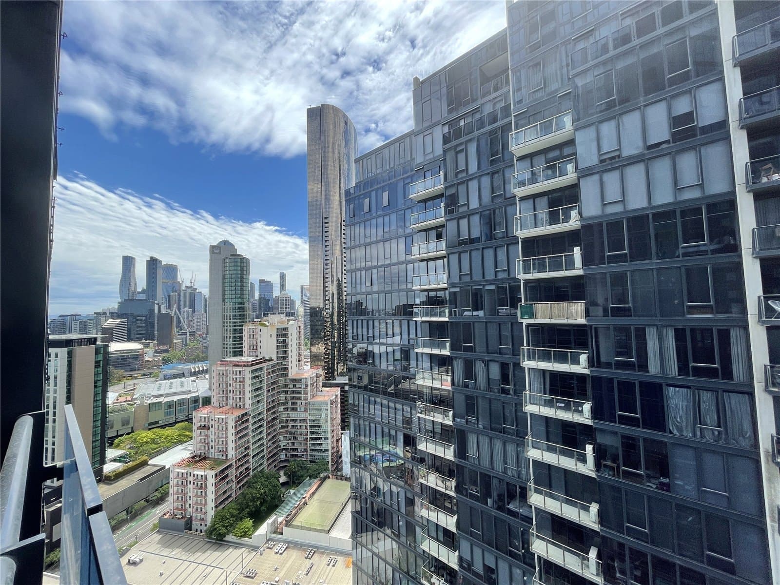 2911/1 Balston Street, Southbank - Thumbnail 8
