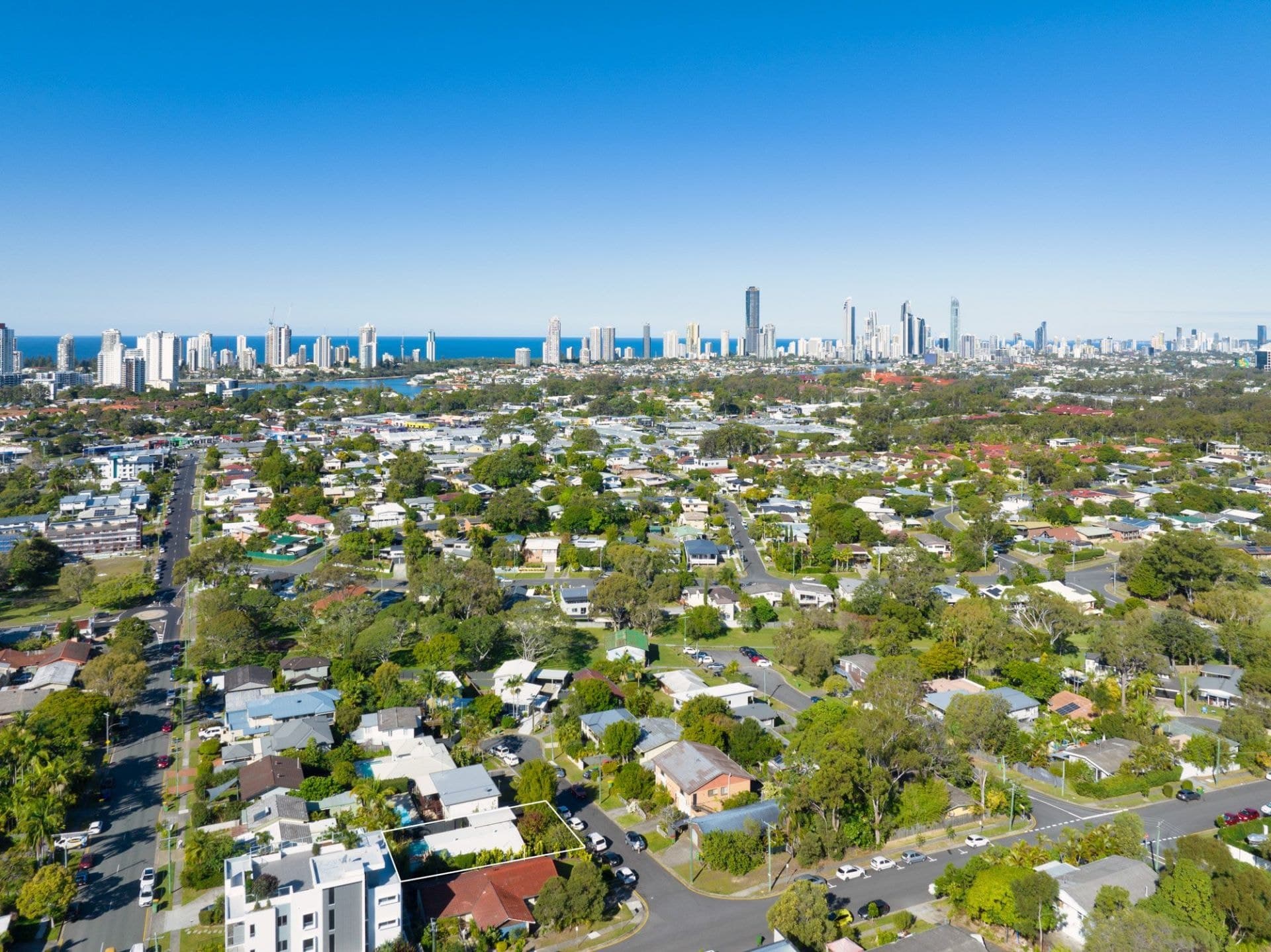 9 Ellen Street, Southport - Thumbnail 4