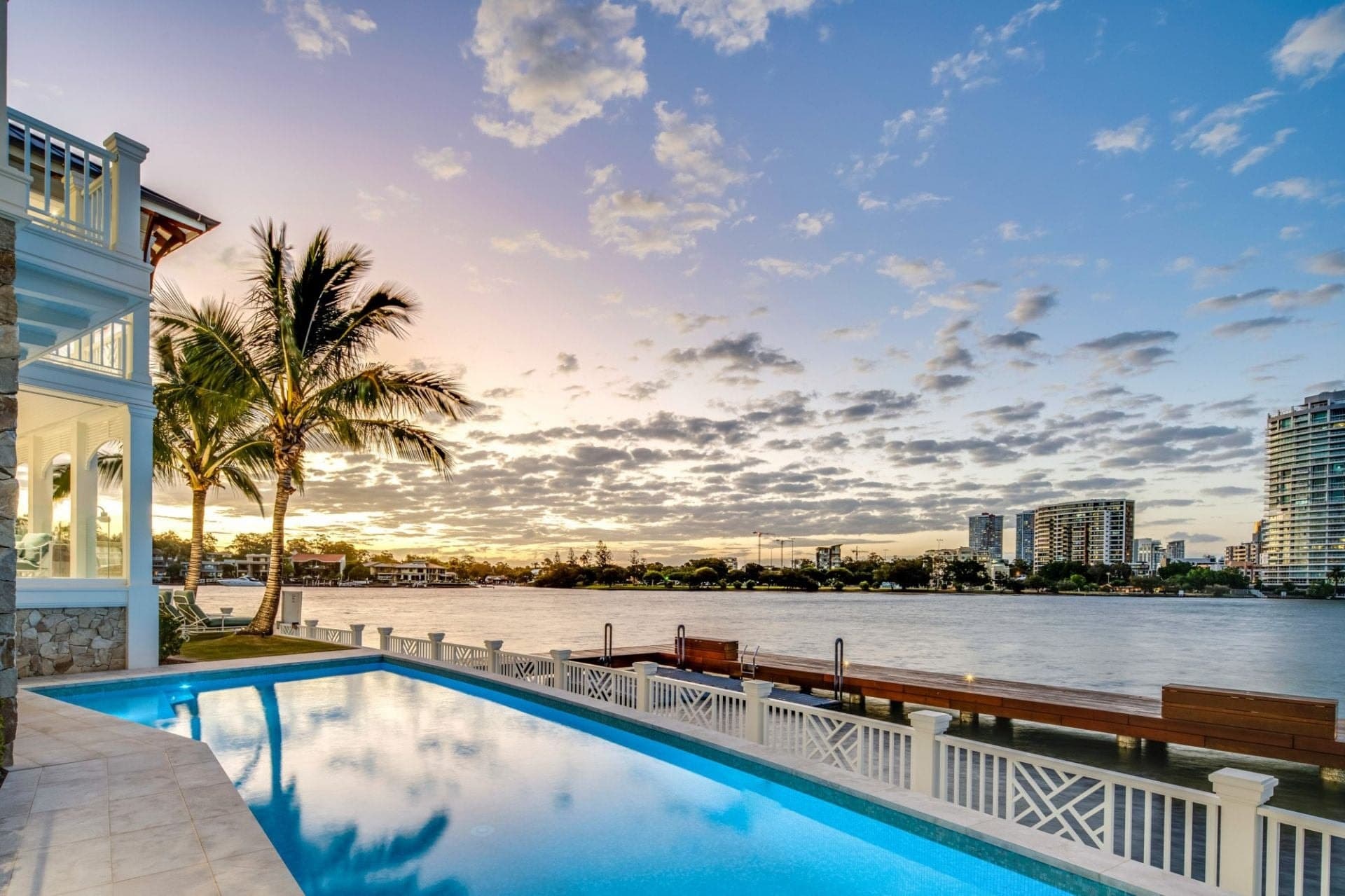 91 Commodore Drive, Paradise Waters - Thumbnail 3