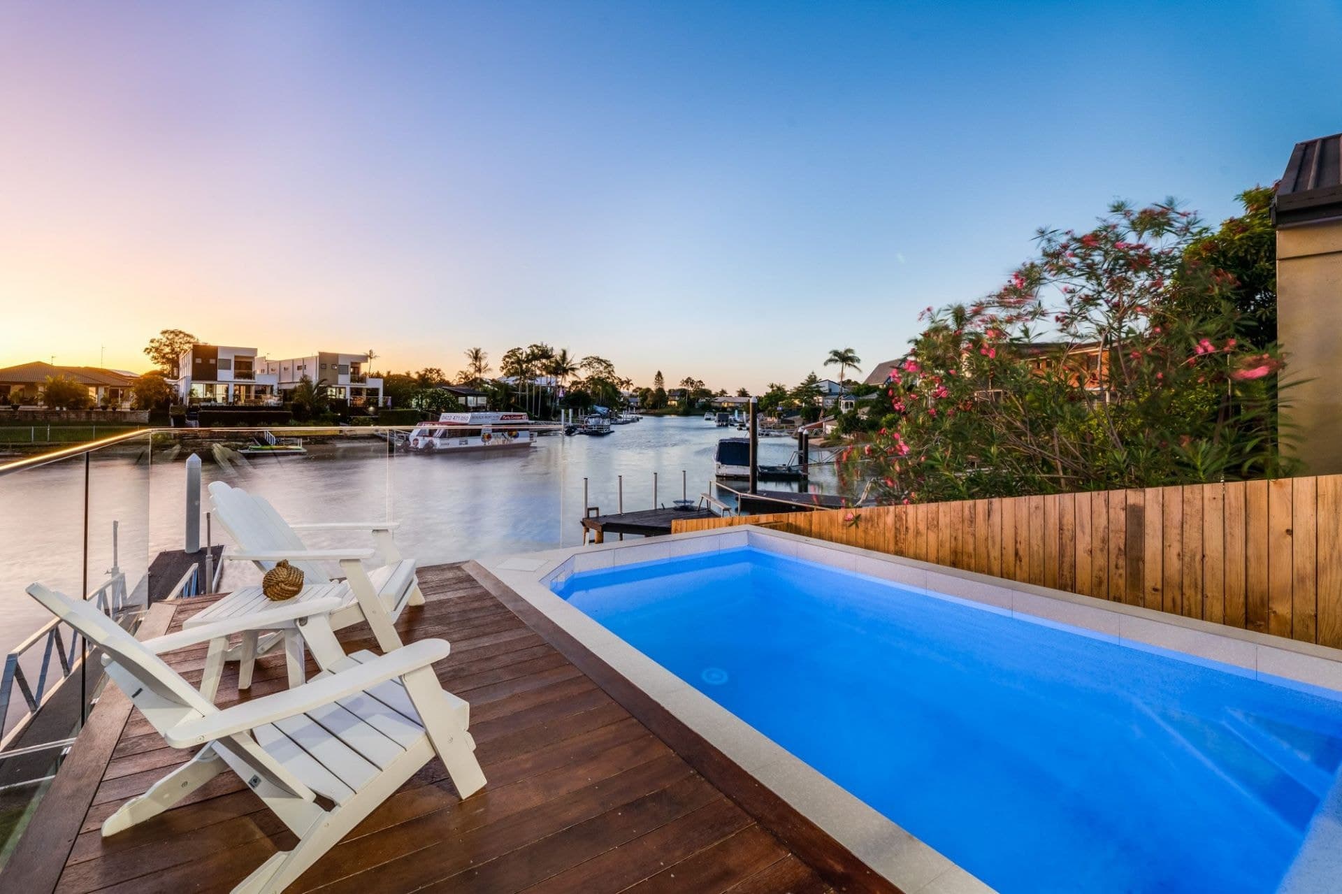 16A Conifer Crescent, Broadbeach Waters - Thumbnail 3