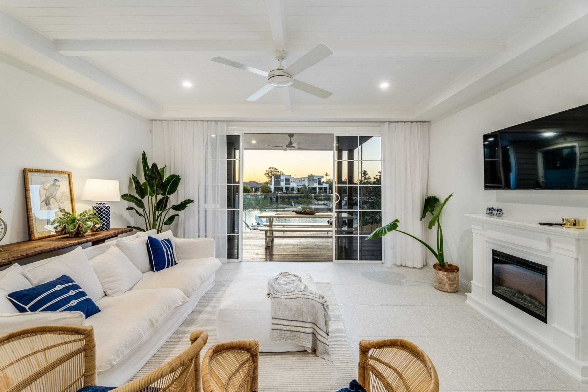 16A Conifer Crescent, Broadbeach Waters - Thumbnail 5