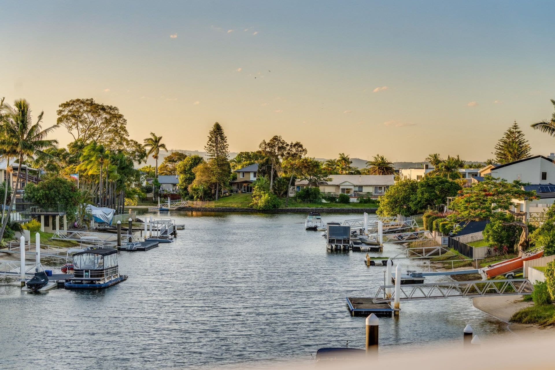 16A Conifer Crescent, Broadbeach Waters - Thumbnail 8
