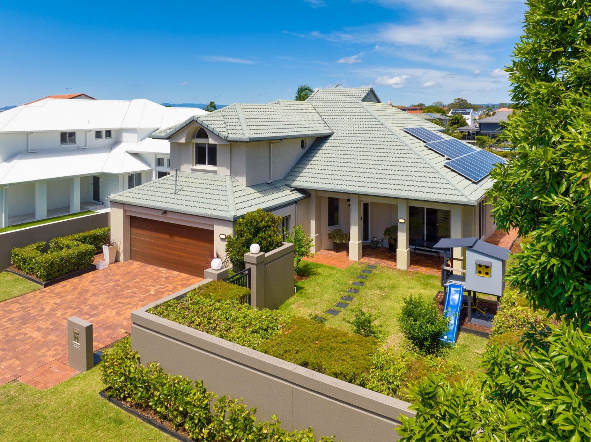 12 Buccaneer Court, Surfers Paradise - Thumbnail 5