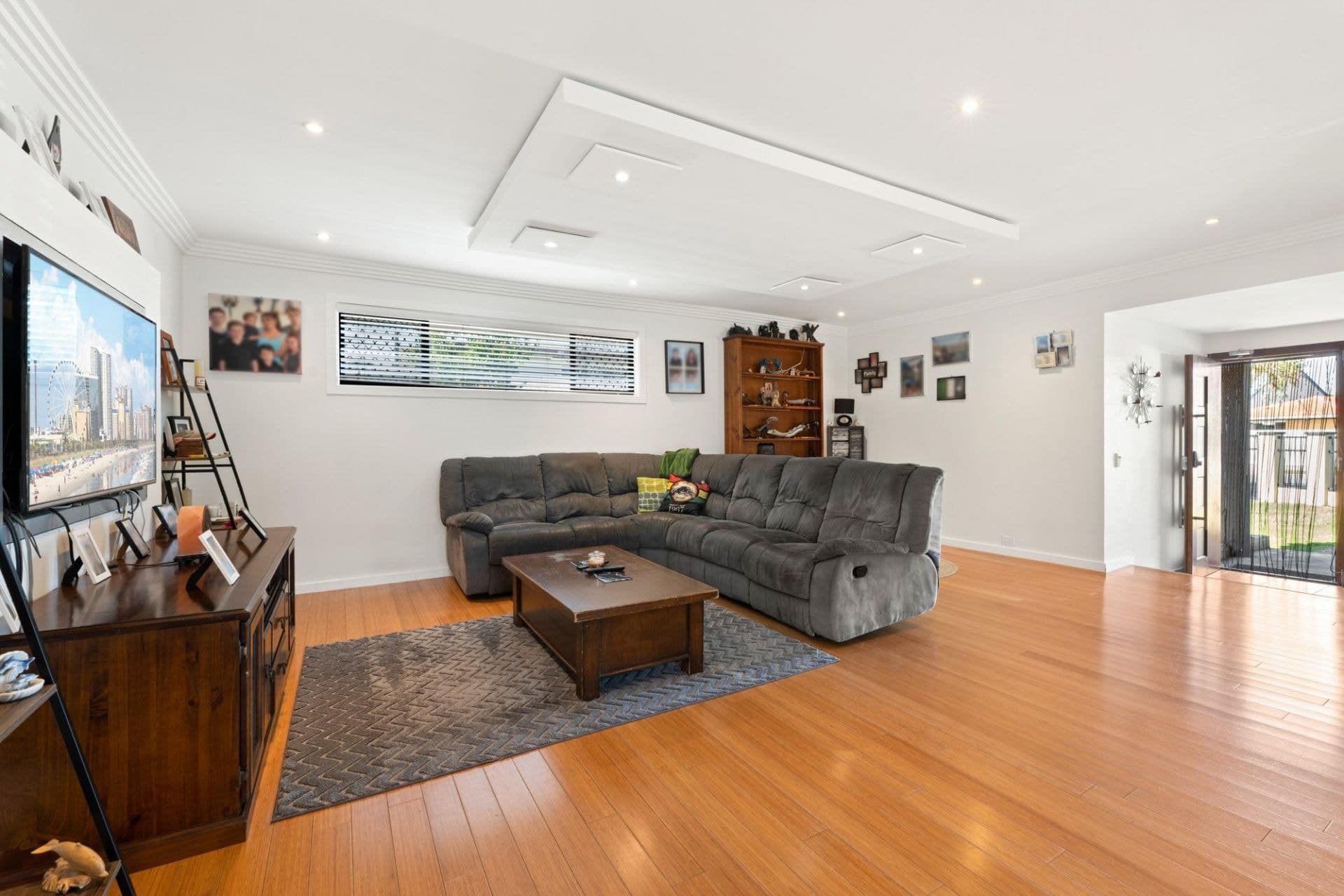 43 Coombabah Road, Runaway Bay - Thumbnail 6