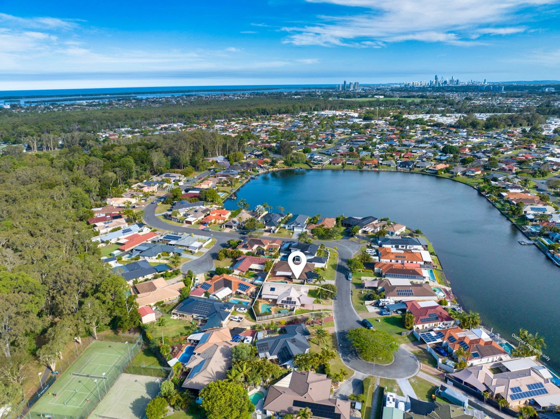 89 Burrendong Road, Coombabah - Image 1