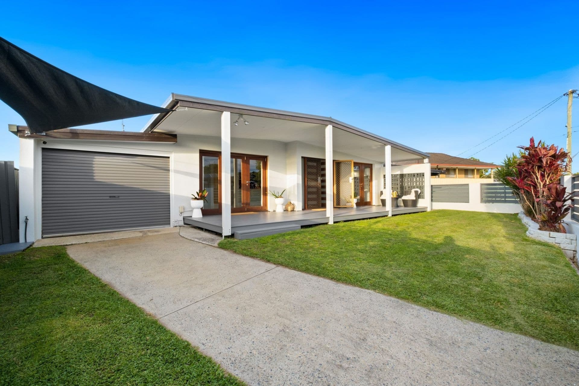 36 Cooleroo Crescent, Southport - Image 1