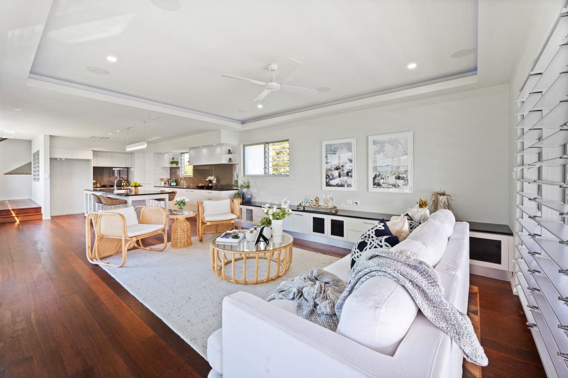 192 Ocean Parade, Burleigh Heads - Thumbnail 4