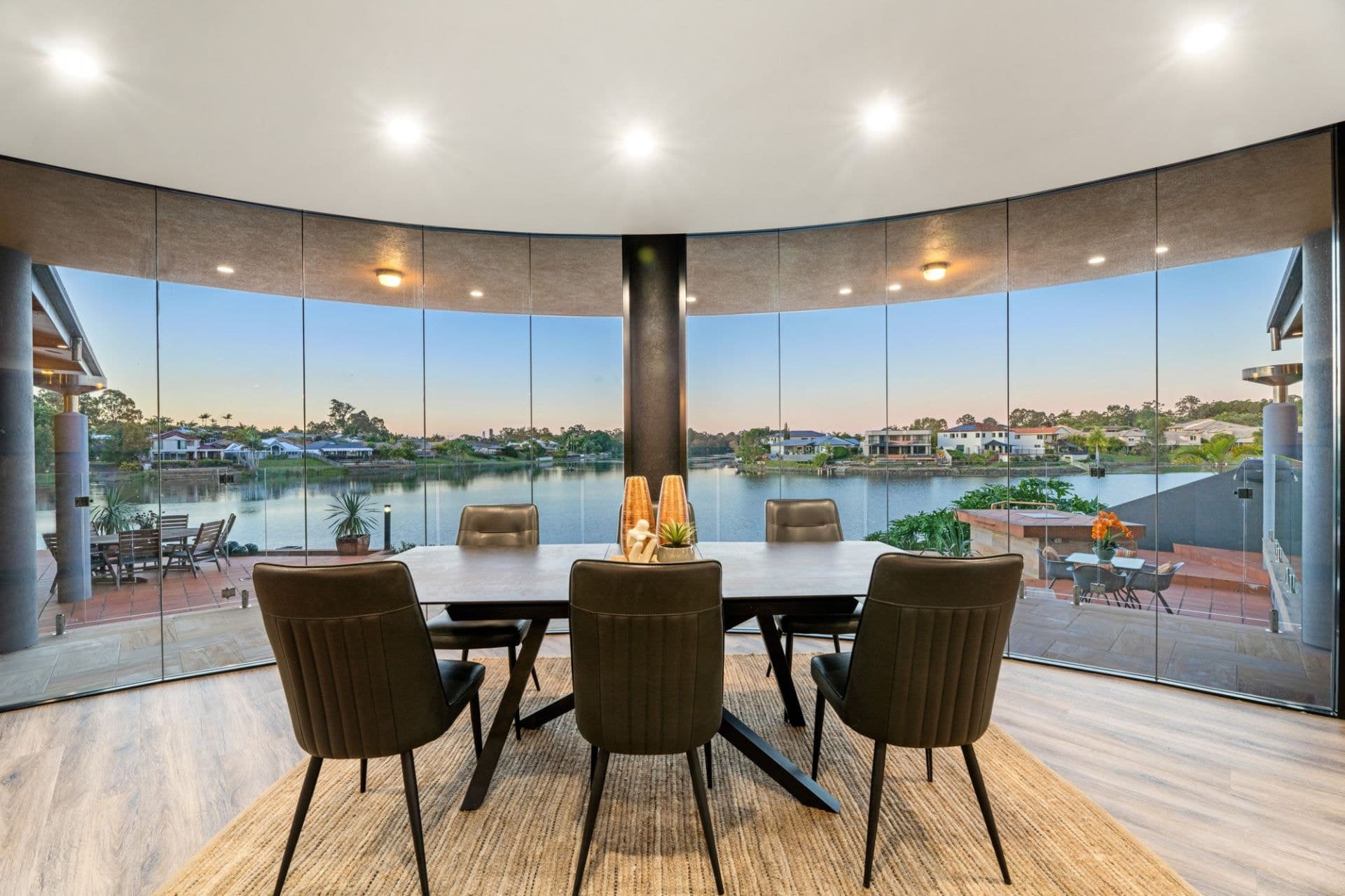 42 Mornington Terrace, Robina - Thumbnail 2