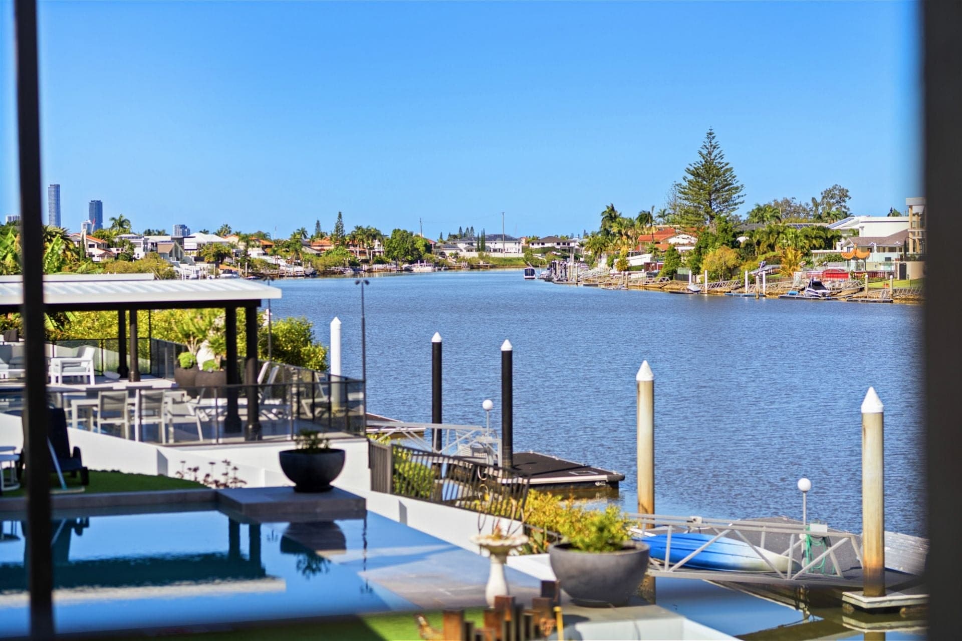 94 Cabana Boulevard, Benowa Waters - Thumbnail 2