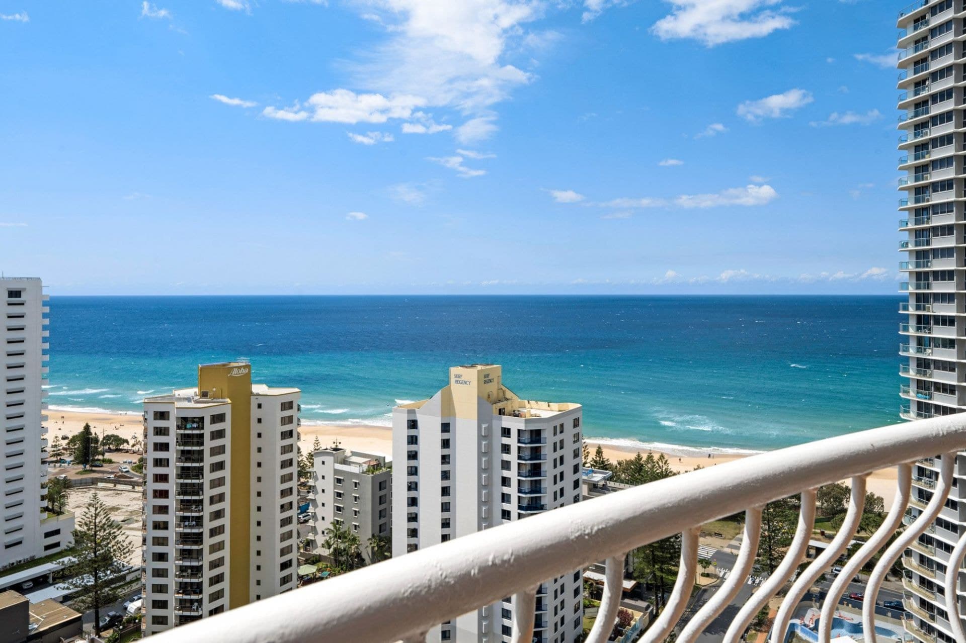 23B/30 Laycock Street, Surfers Paradise - Image 1
