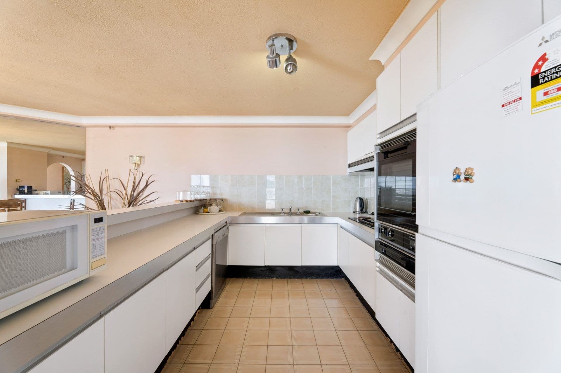 23B/30 Laycock Street, Surfers Paradise - Thumbnail 7