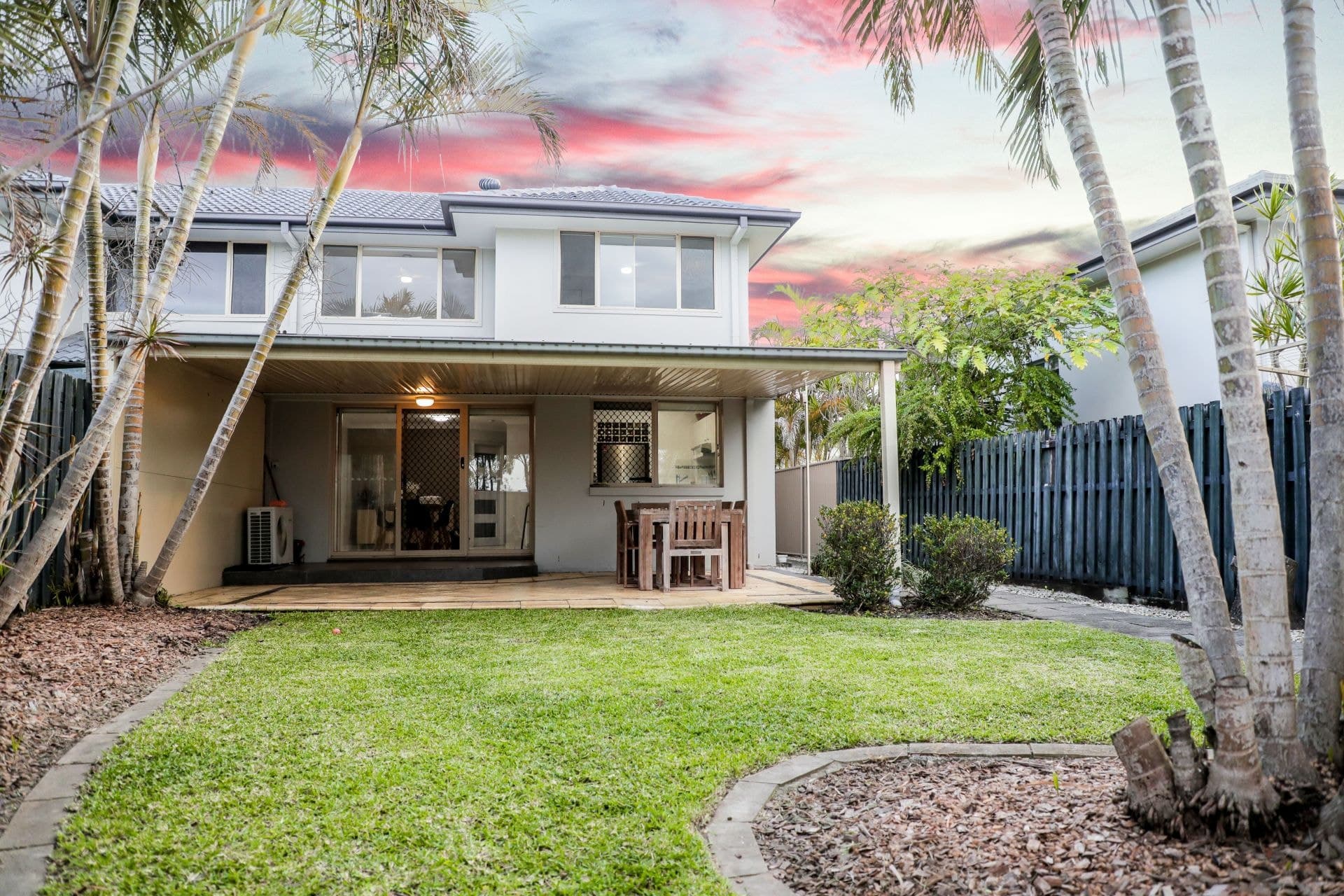11/191 Greenacre Drive, Arundel - Image 1