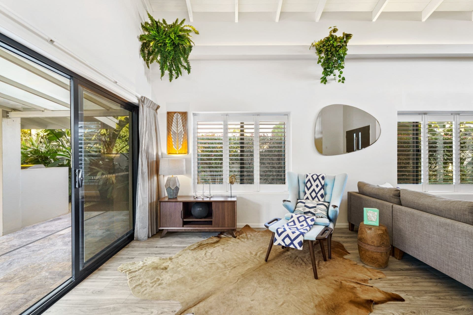 19 Oriana Drive, Mermaid Waters - Thumbnail 8