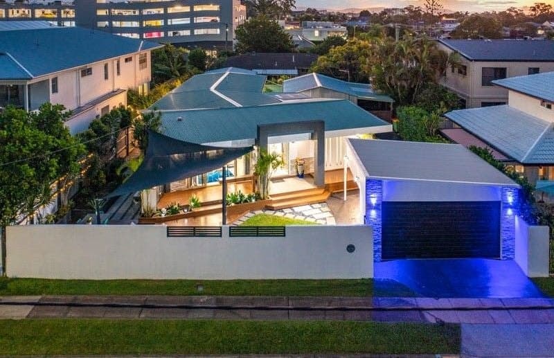 14 Matina Street, Biggera Waters - Thumbnail 2