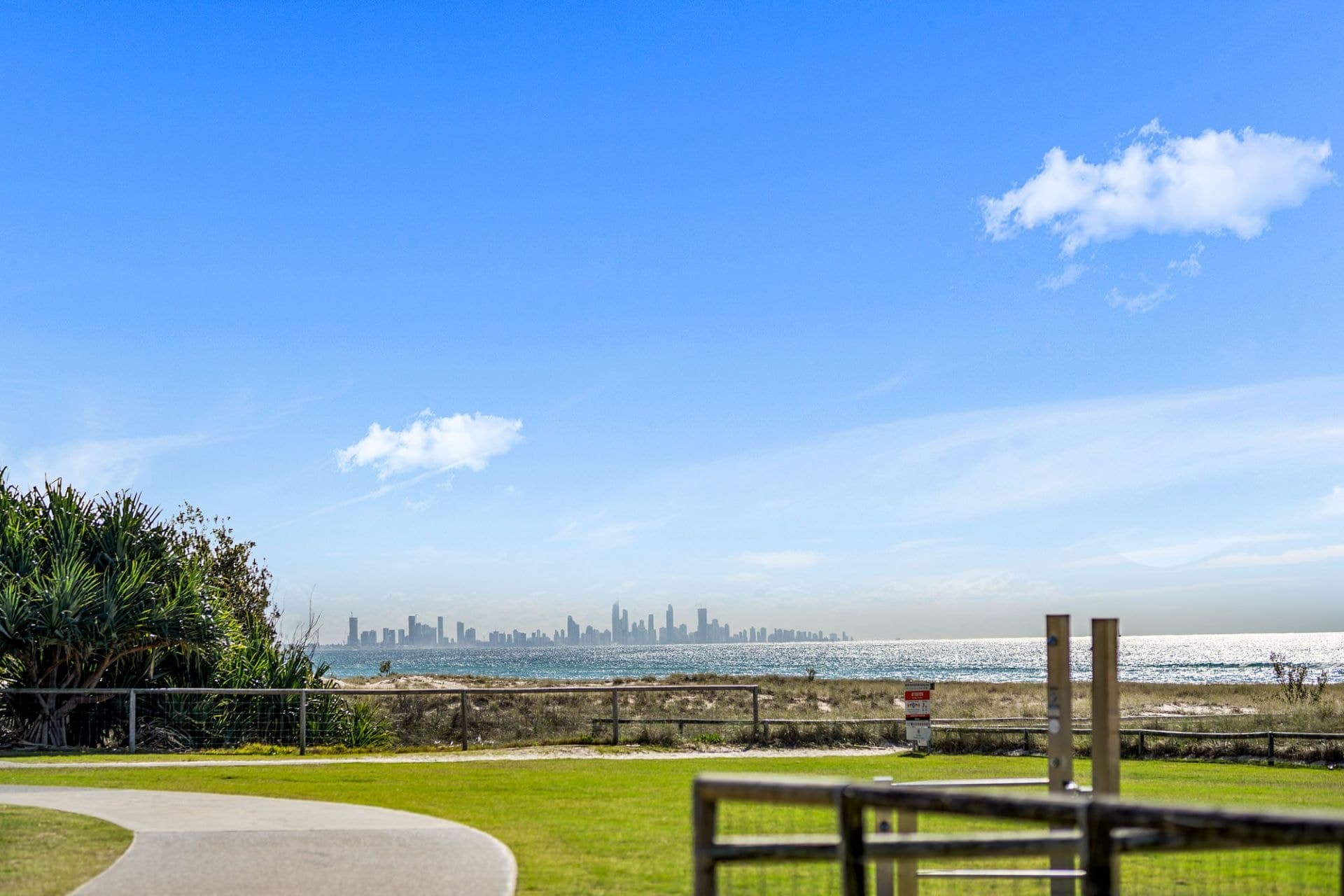 120 Pacific Parade, Bilinga - Thumbnail 6