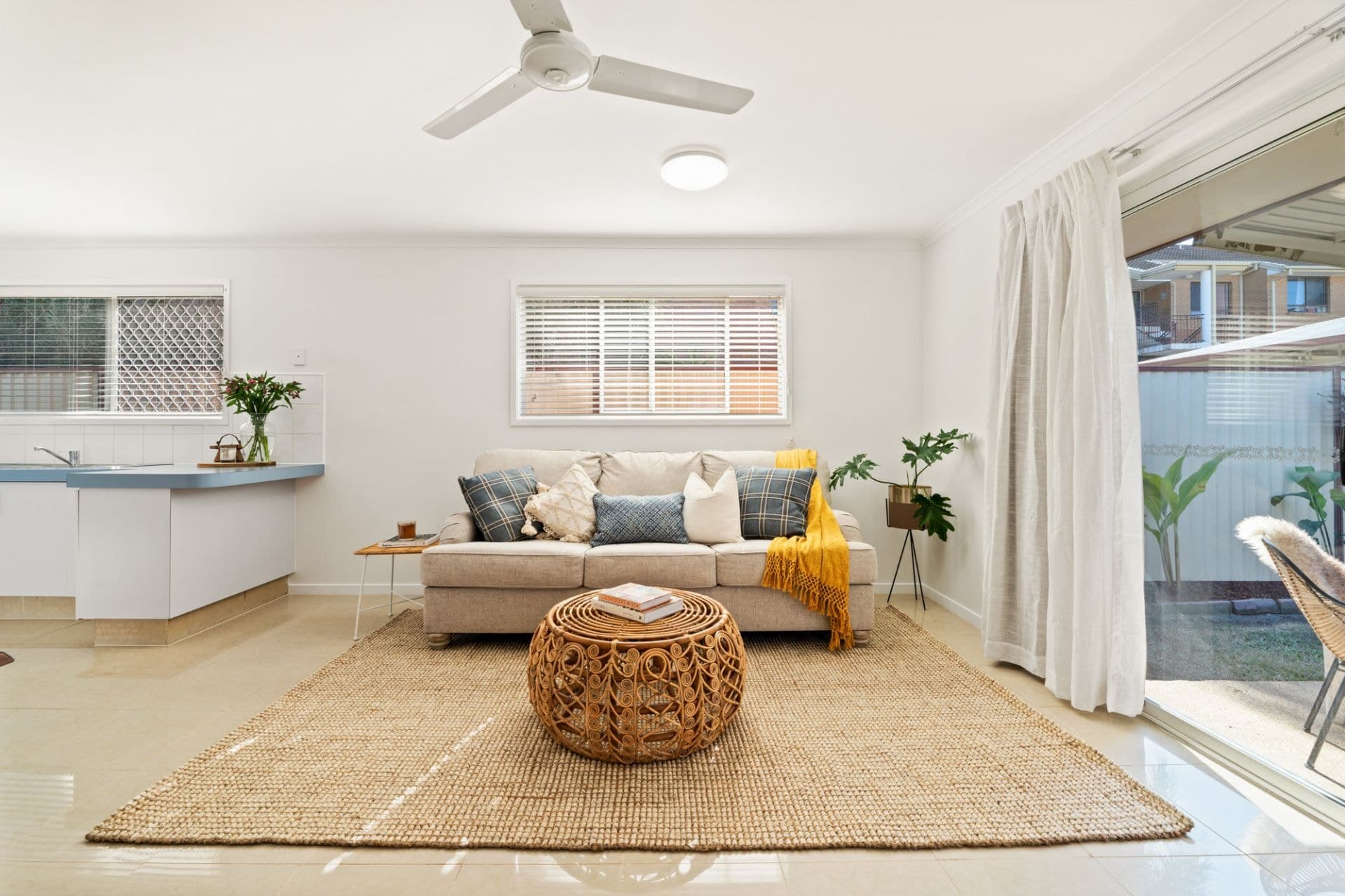 2/47 Milton Avenue, Paradise Point - Thumbnail 8