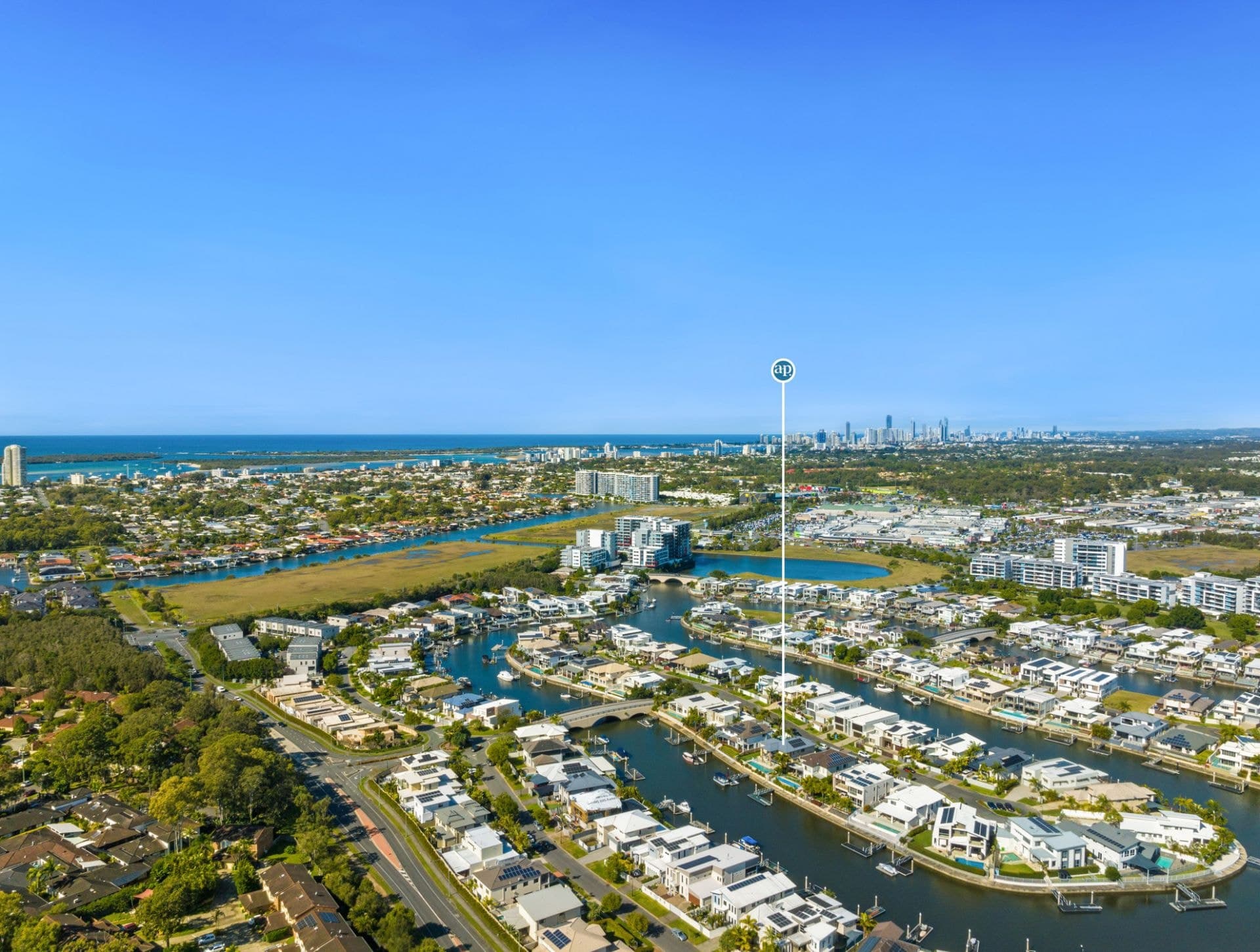 7 North Quay Drive, Biggera Waters - Image 1