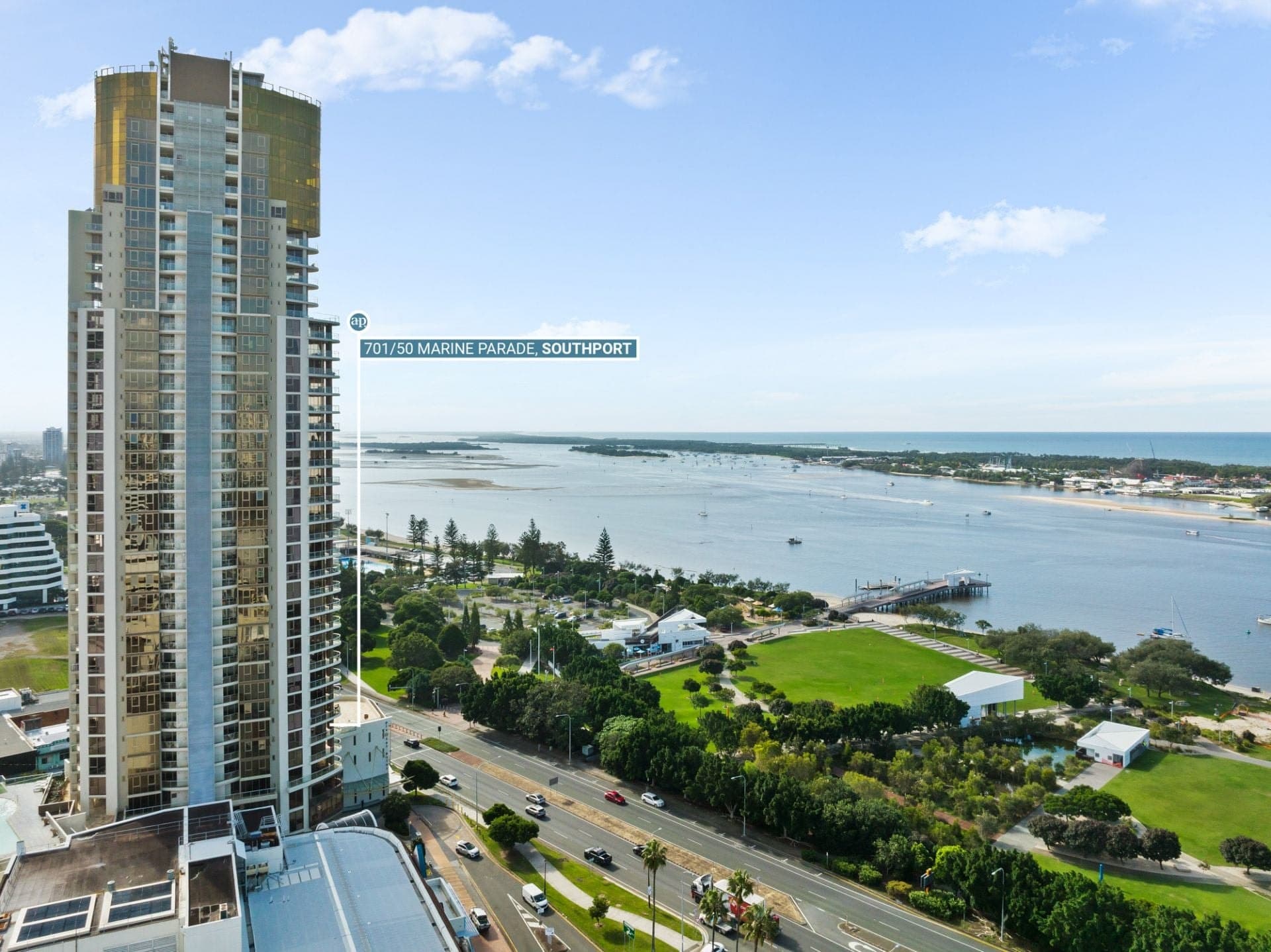 701/50 Marine Parade, Southport - Thumbnail 4