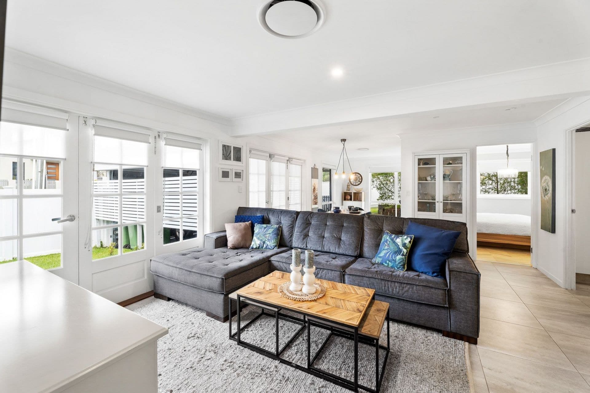 1 Daniel Crescent, Ashmore - Thumbnail 3
