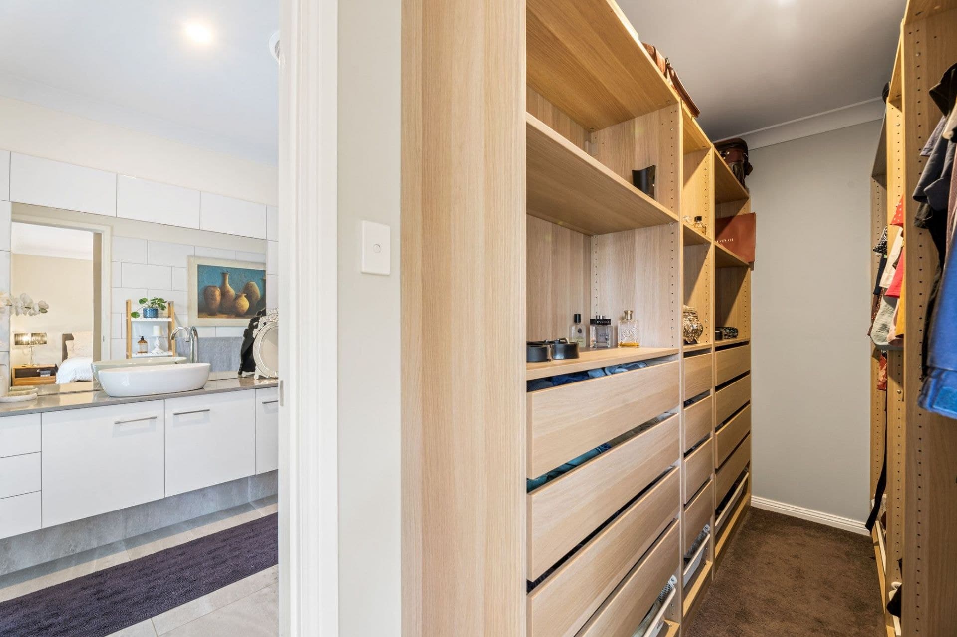 1 Daniel Crescent, Ashmore - Thumbnail 7