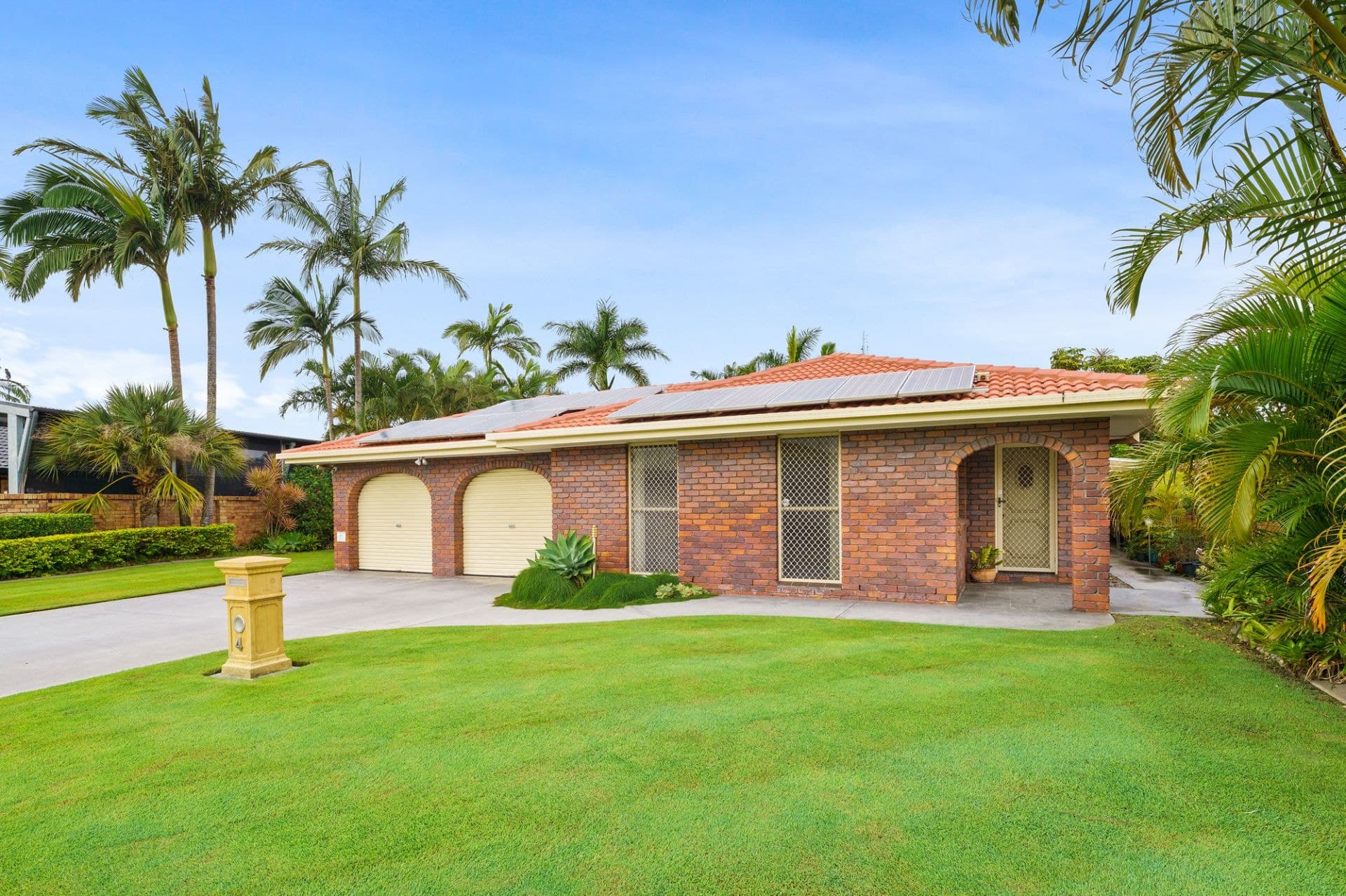 4 Gladiolus Court, Hollywell - Thumbnail 3