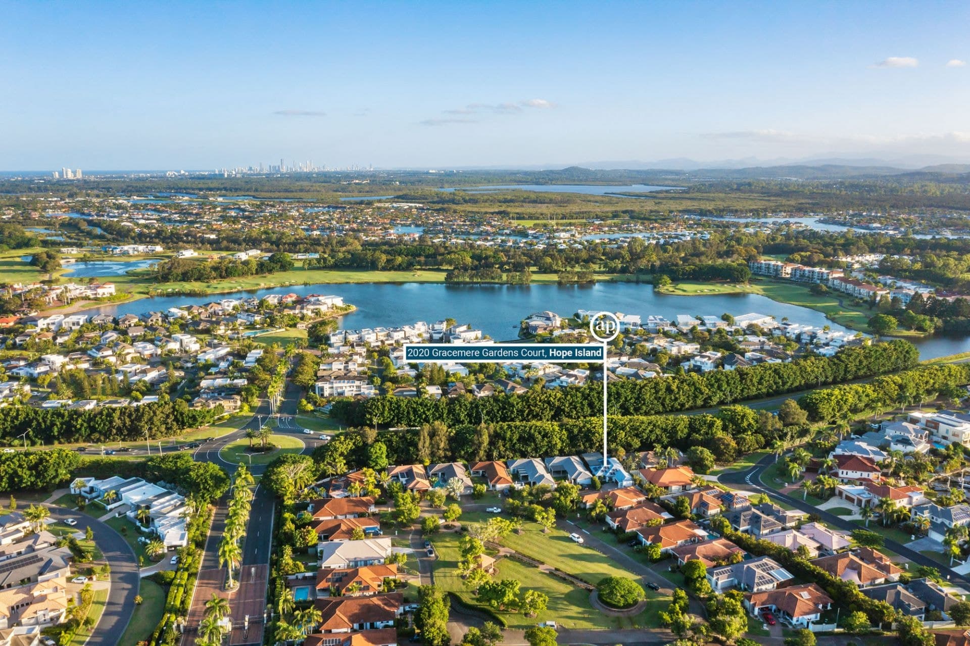 2020 Gracemere Gardens Circuit, Hope Island - Image 1