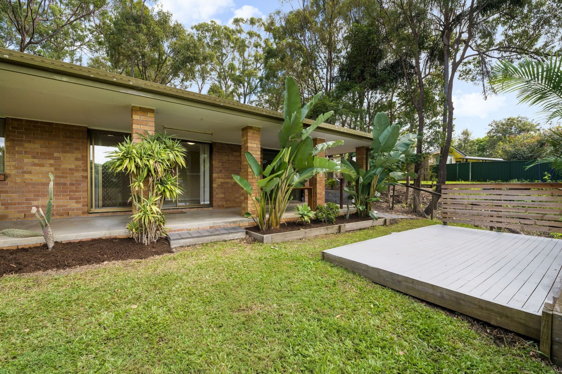 218 Banyula Drive, Gaven - Thumbnail 8