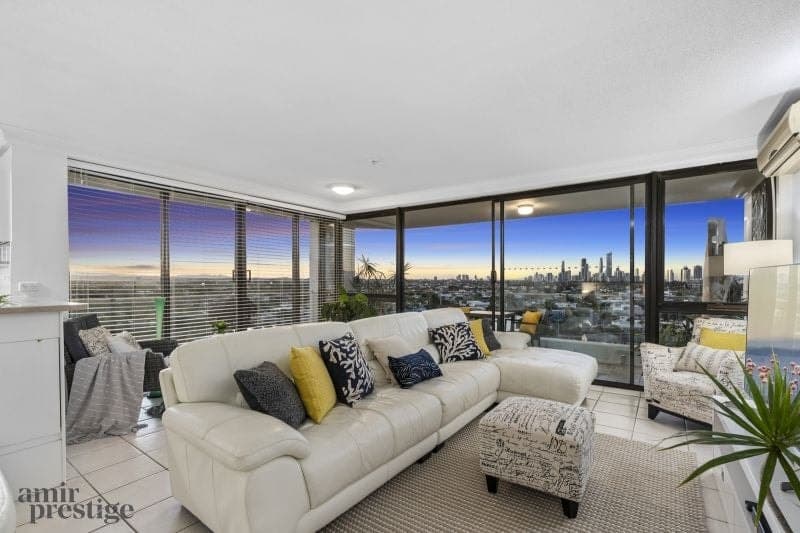 49/54 Hooker Boulevard, Mermaid Waters - Thumbnail 4