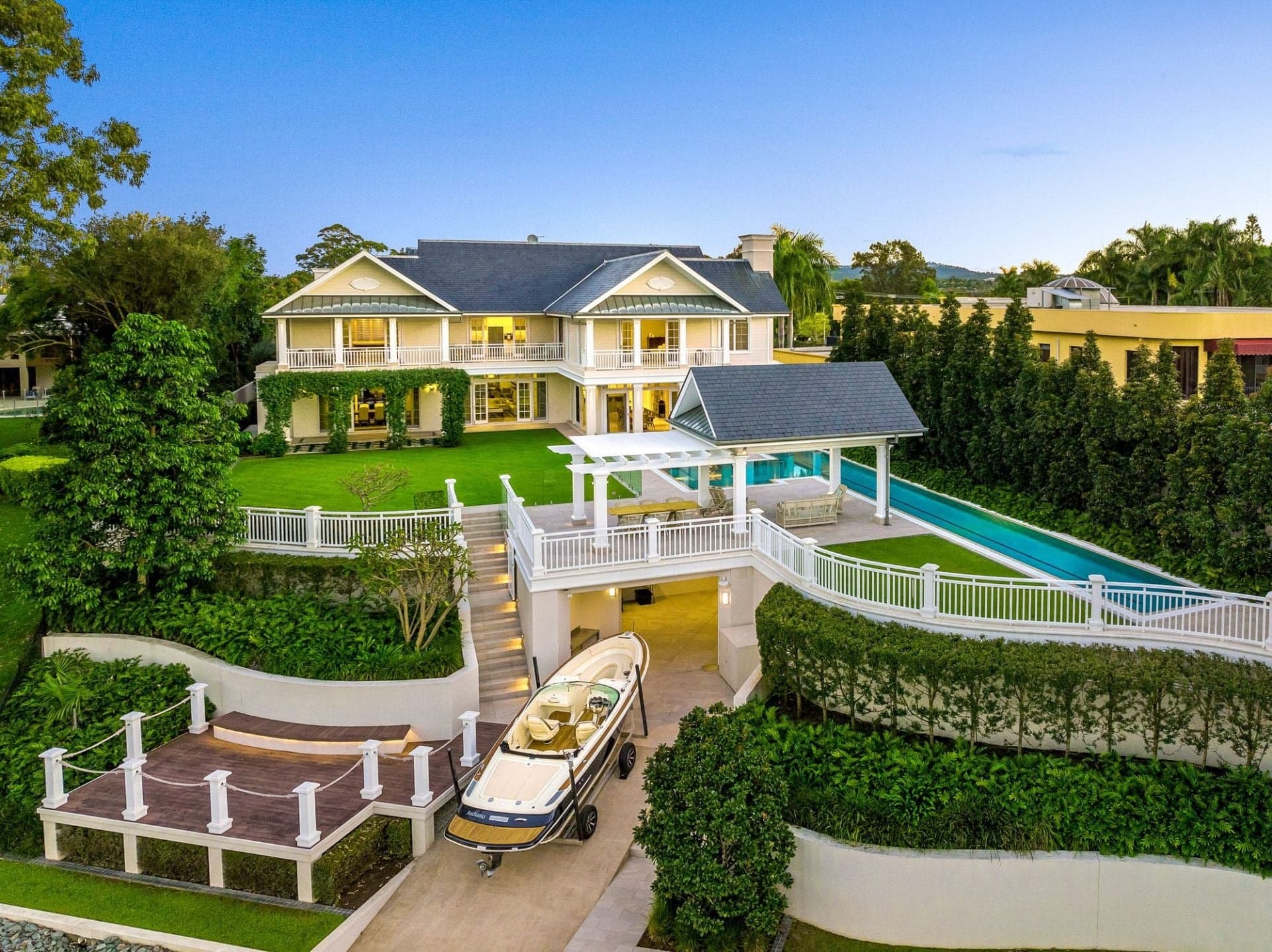 10 Maryland Avenue, Carrara - Thumbnail 2