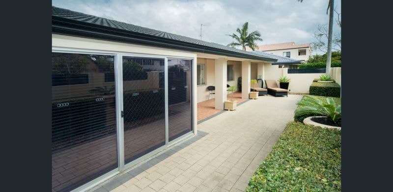 20 Muscovey Avenue, Paradise Point - Image 1