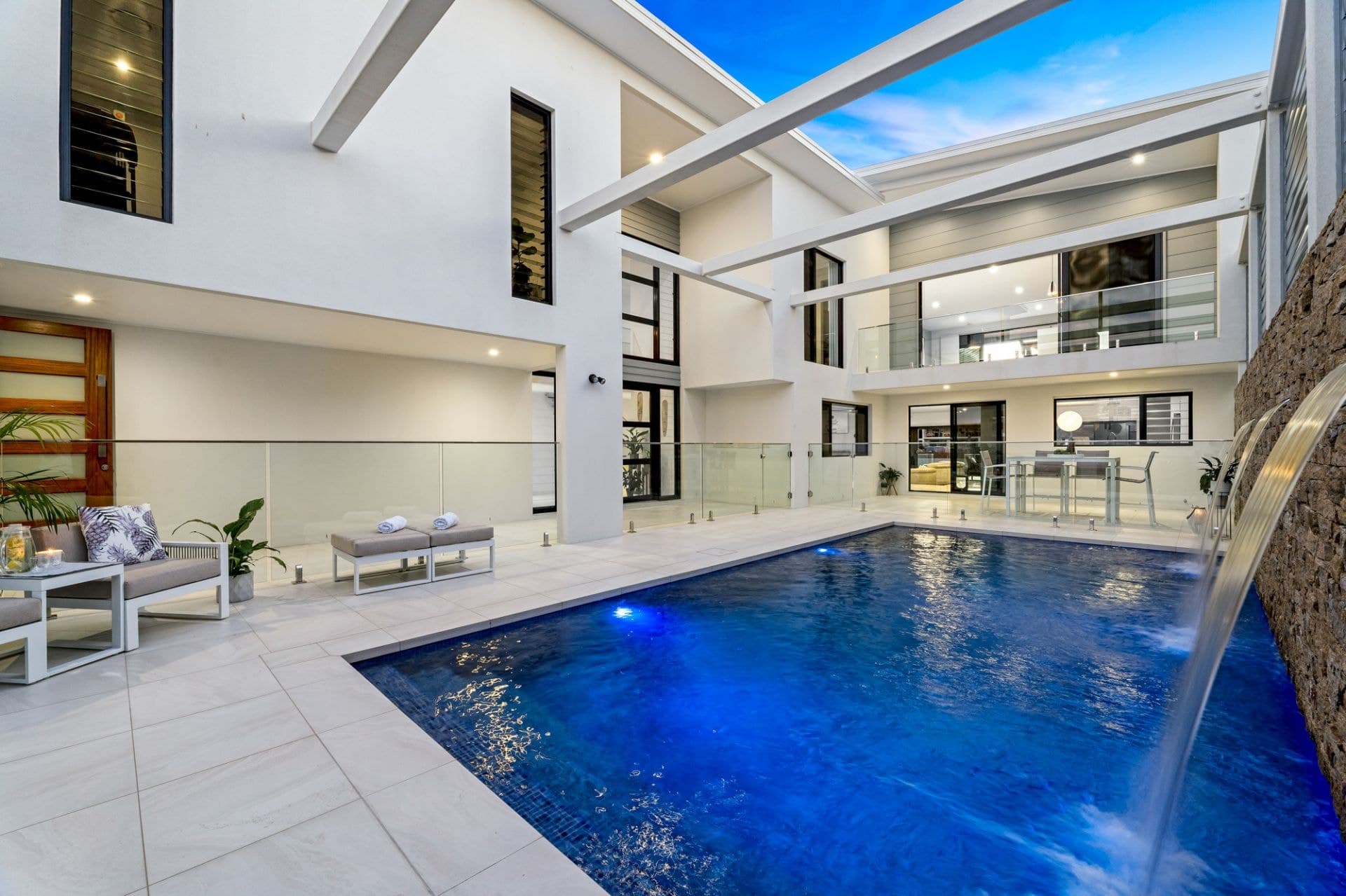 102 Upton Street, Bundall - Thumbnail 5