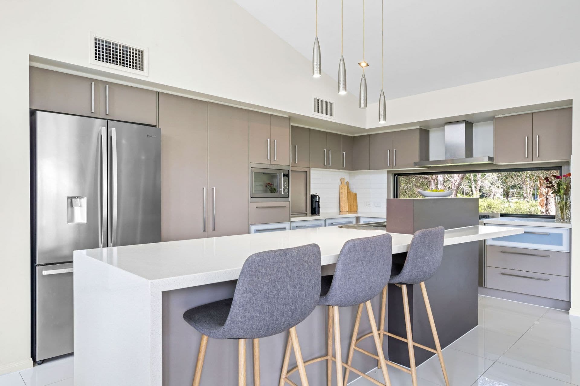 7 Icefire Lane, Coomera Waters - Thumbnail 7