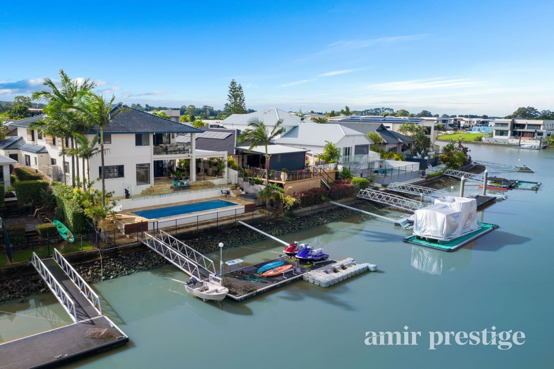 17 Ferrymans Court, Helensvale - Thumbnail 3