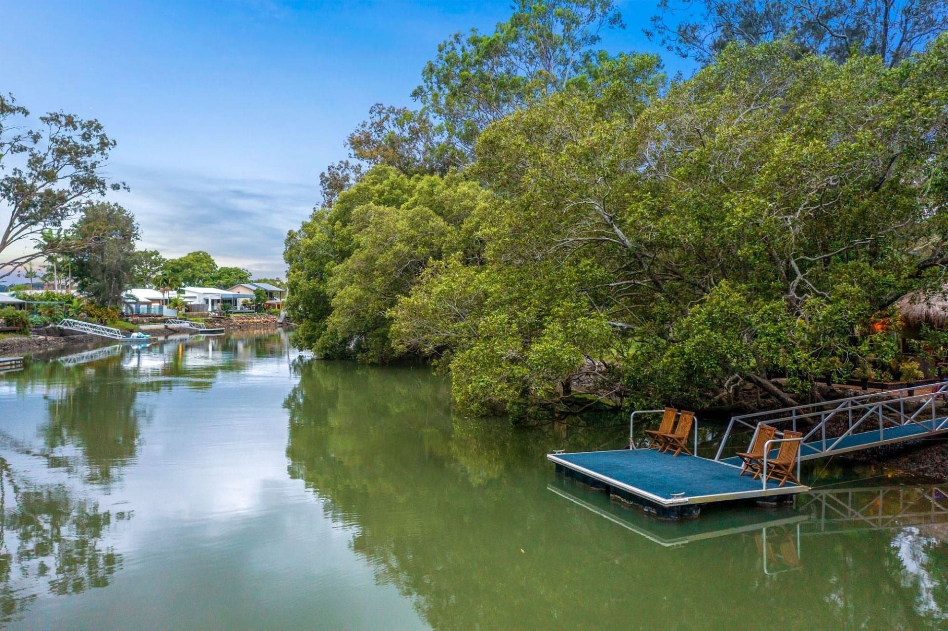 8 Jutland Place, Currumbin Waters - Thumbnail 3