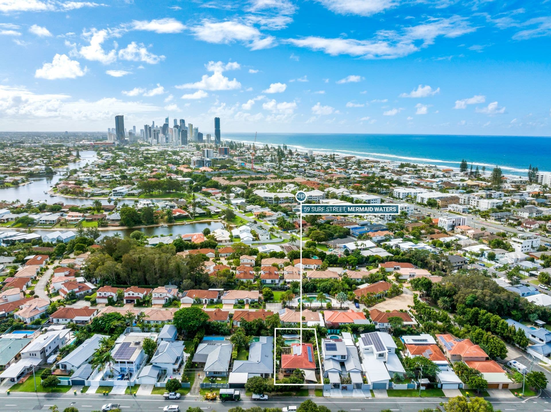 59 Surf Street, Mermaid Waters - Image 1